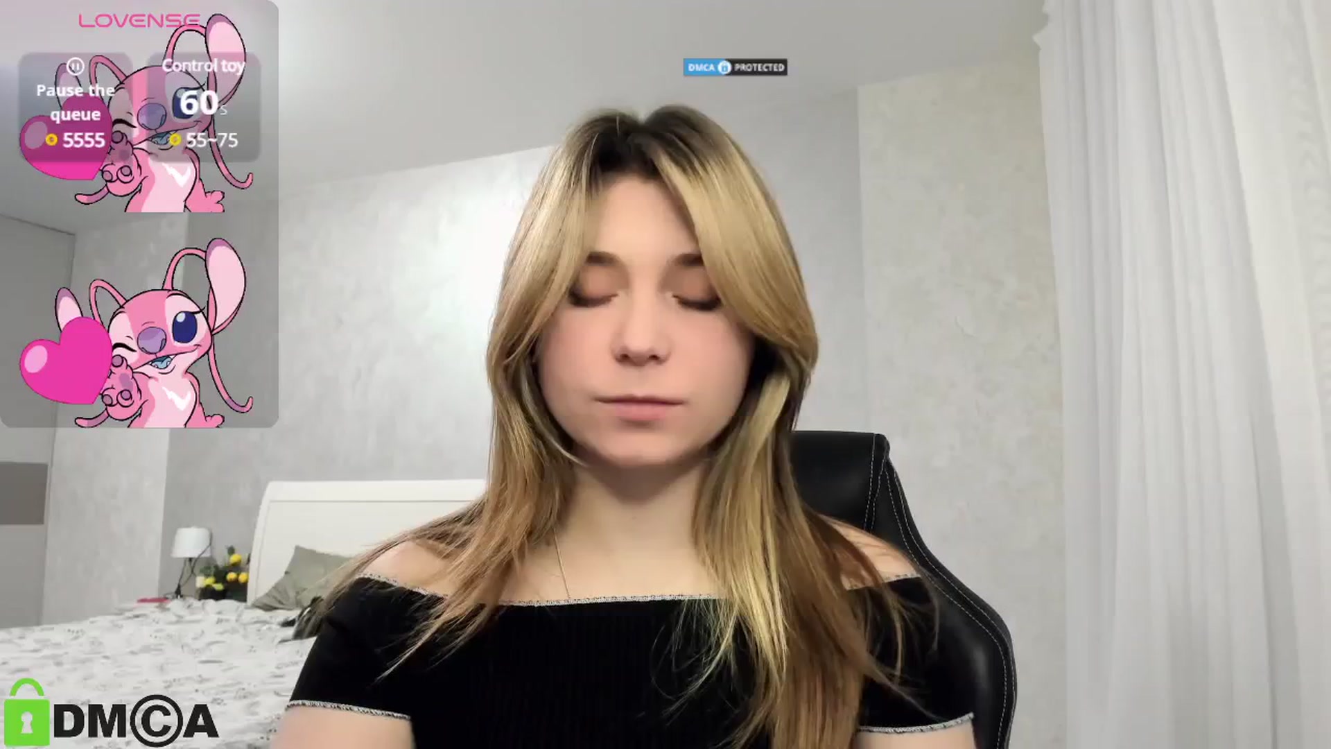 Gallery image thumbnail from MonicaaCute's myfreecams stream on, 01/15/2025, 15:39 image 8 of 20