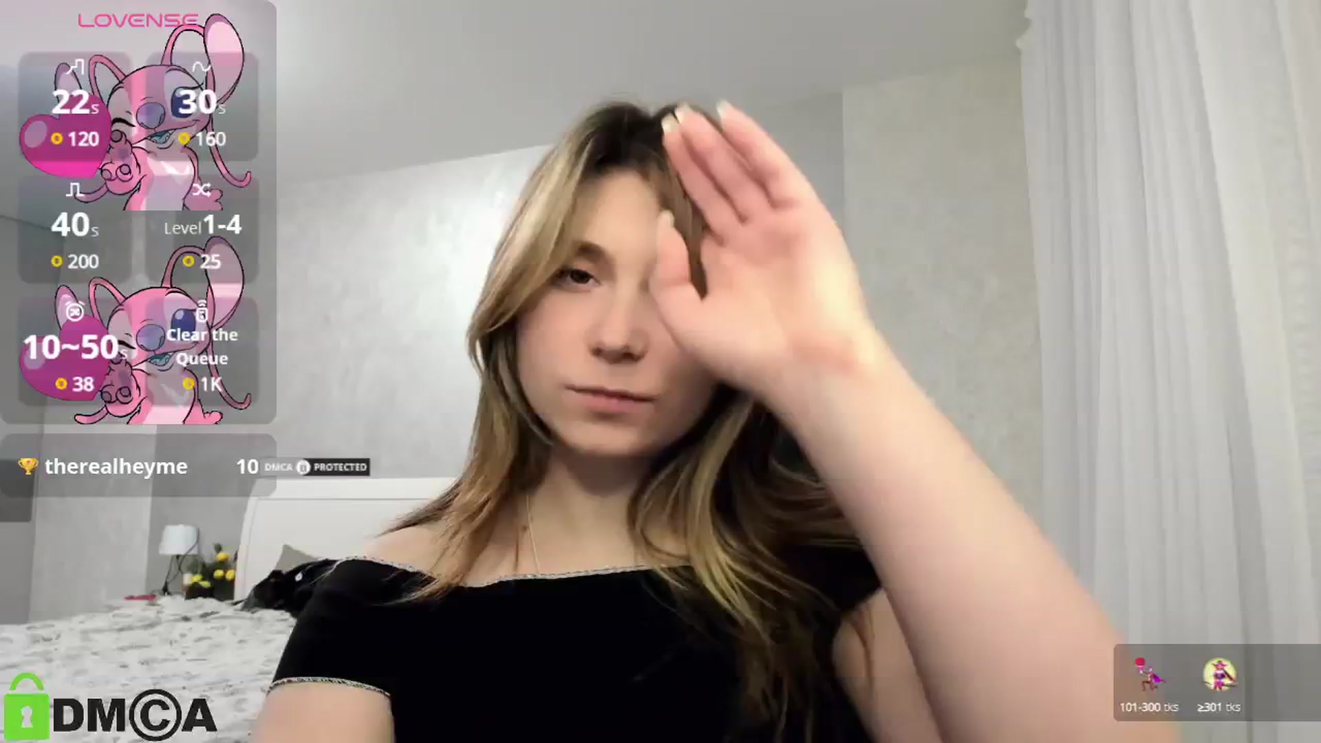 Gallery image thumbnail from MonicaaCute's myfreecams stream on, 01/15/2025, 15:39 image 16 of 20