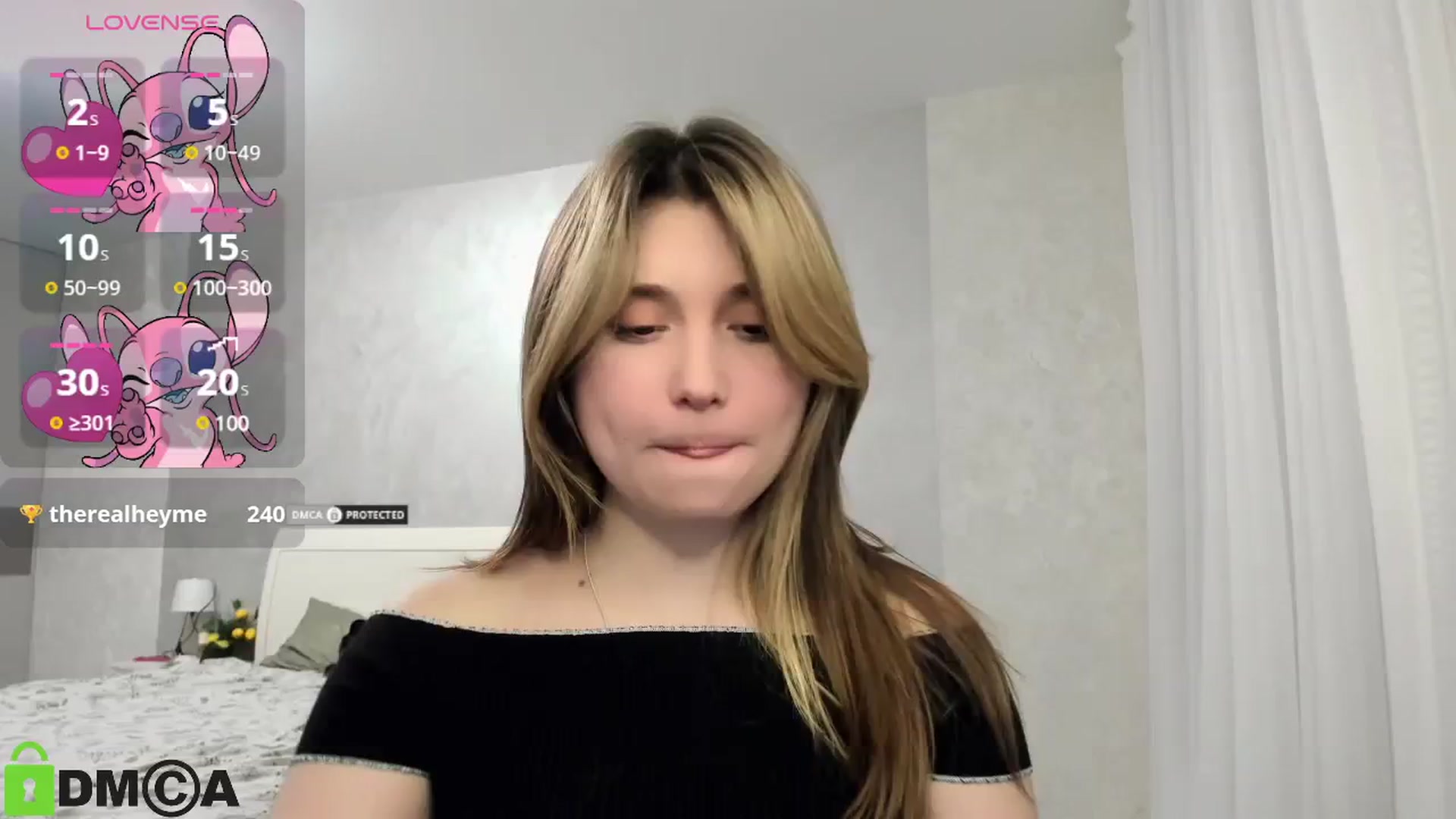 Gallery image thumbnail from MonicaaCute's myfreecams stream on, 01/15/2025, 17:03 image 7 of 20