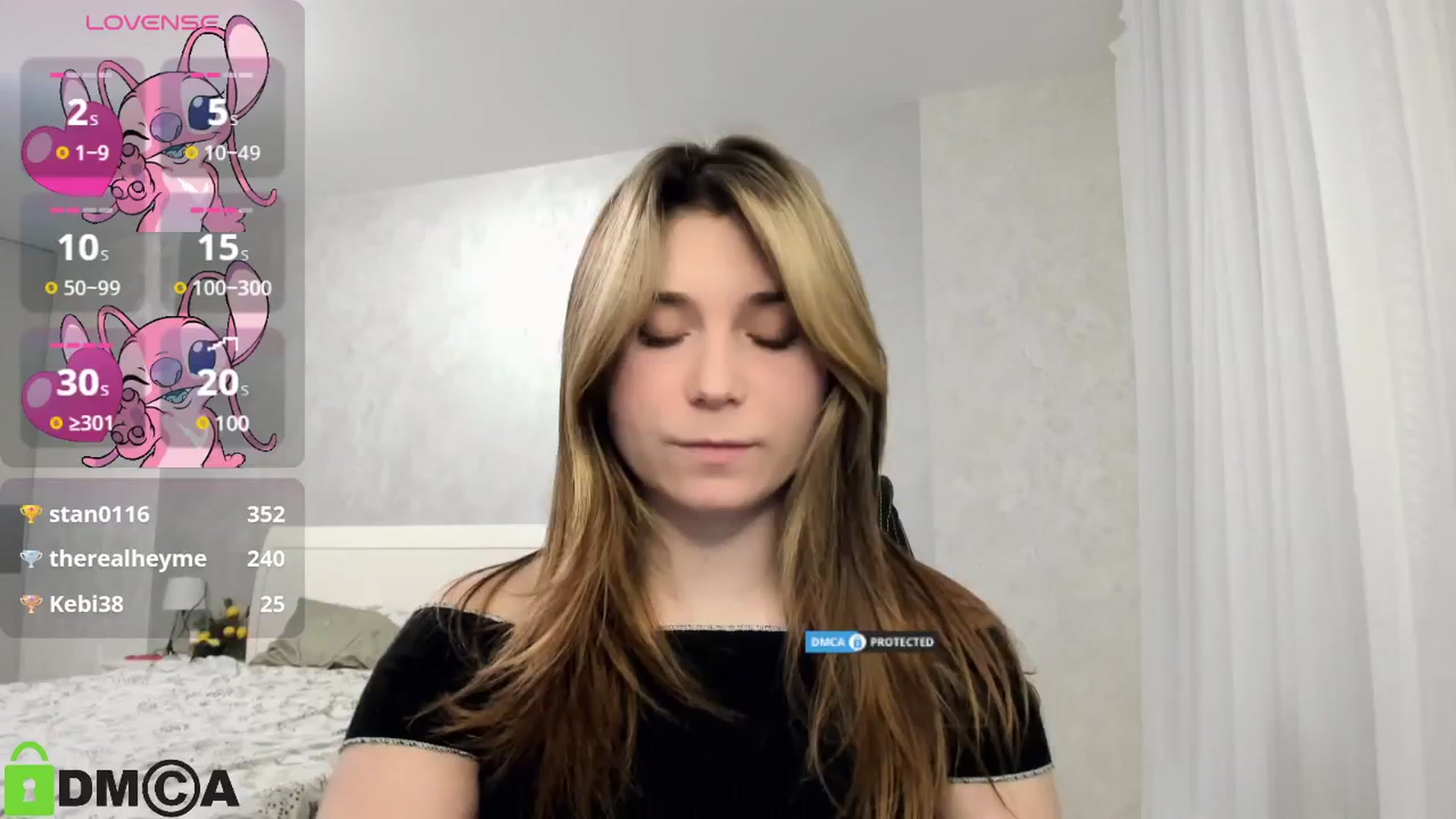 Gallery image thumbnail from MonicaaCute's myfreecams stream on, 01/15/2025, 19:02 image 10 of 20