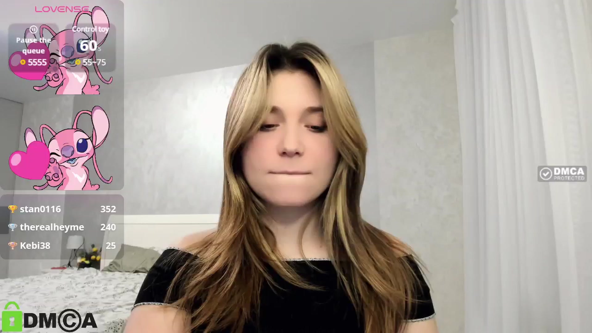 Gallery image thumbnail from MonicaaCute's myfreecams stream on, 01/15/2025, 19:02 image 18 of 20