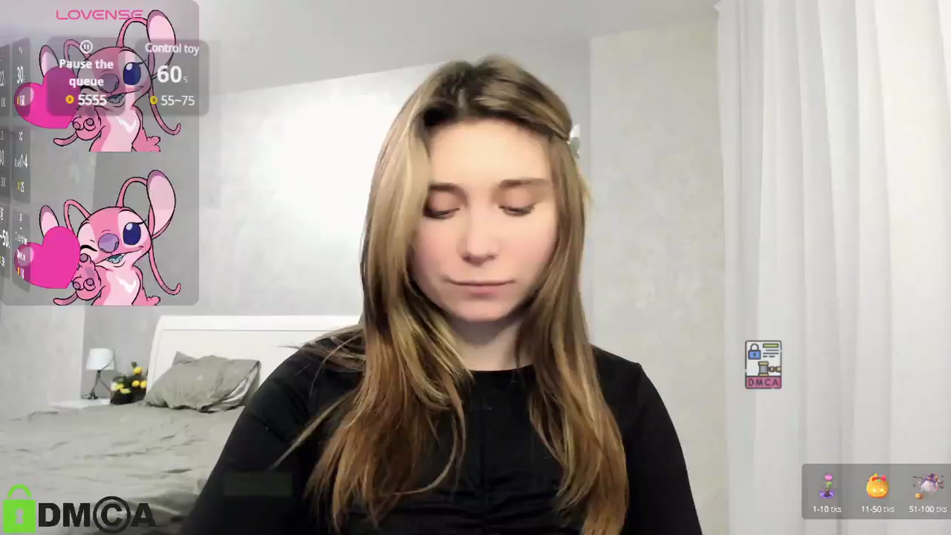 Gallery image thumbnail from MonicaaCute's myfreecams stream on, 01/17/2025, 18:55 image 18 of 20