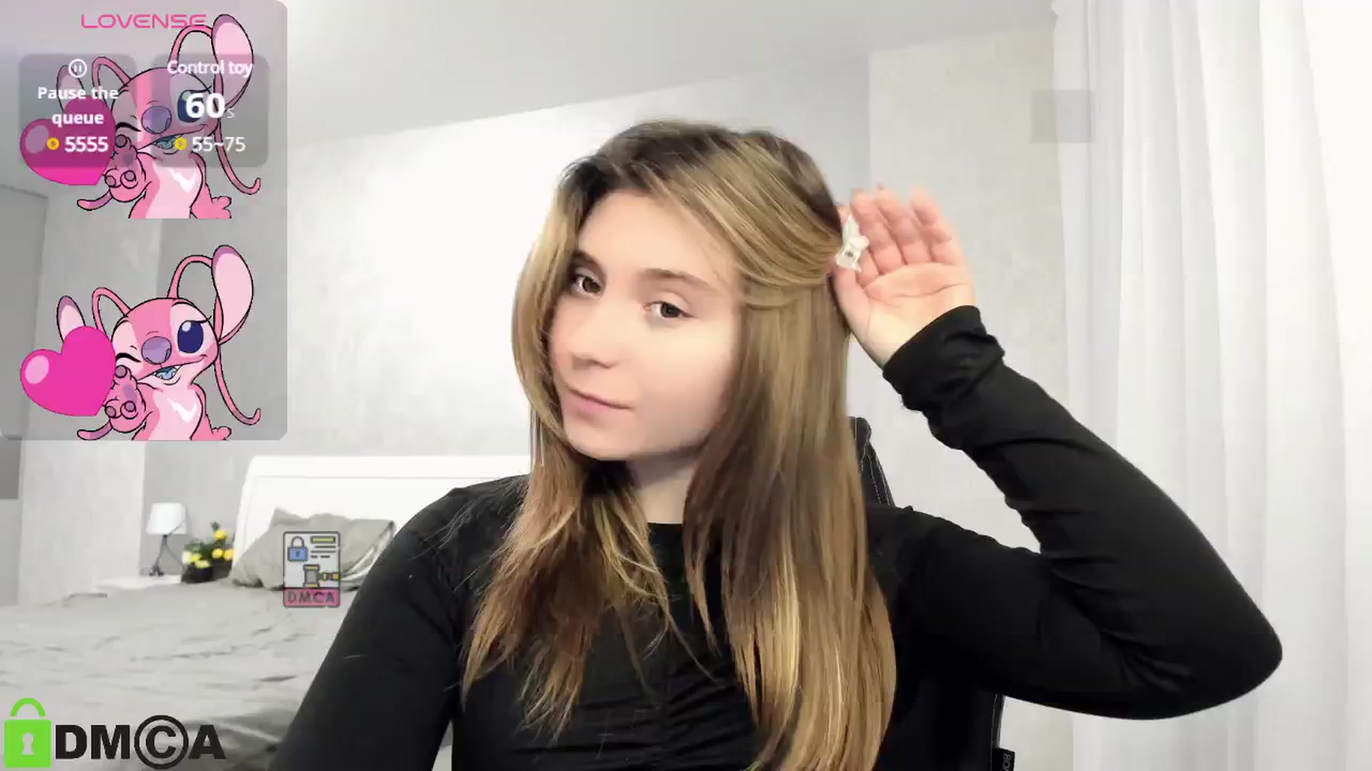 Gallery image thumbnail from MonicaaCute's myfreecams stream on, 01/17/2025, 18:55 image 6 of 20