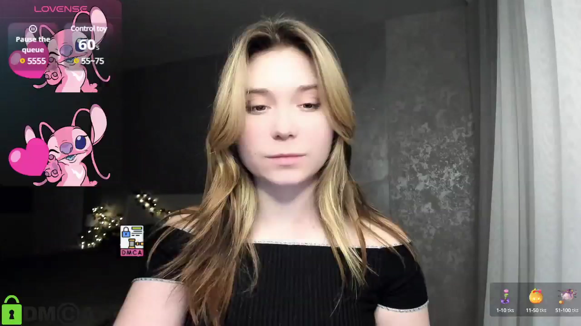 Gallery image thumbnail from MonicaaCute's myfreecams stream on, 01/18/2025, 16:26 image 17 of 20