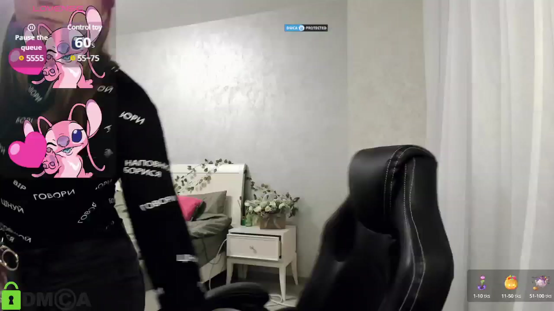 Gallery image thumbnail from MonicaaCute's myfreecams stream on, 01/19/2025, 15:35 image 1 of 20