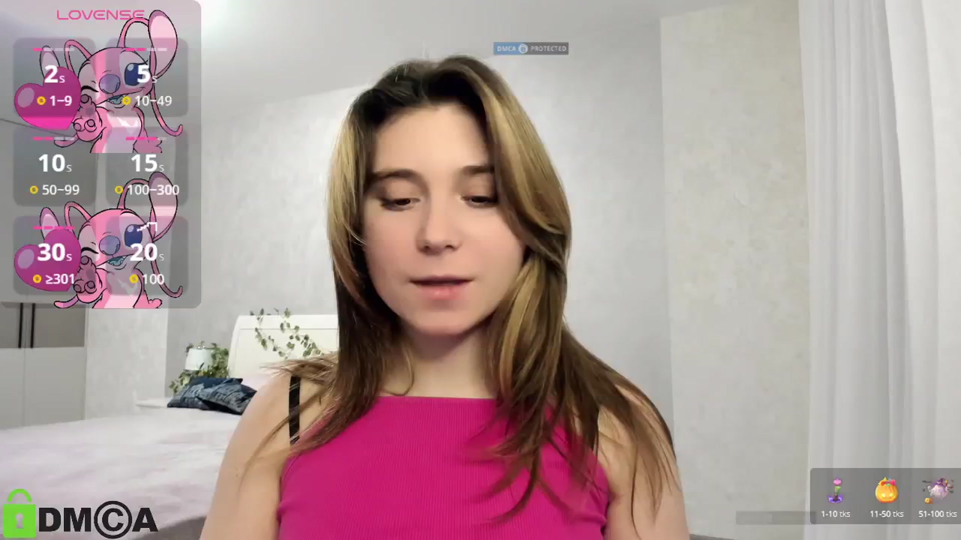 Gallery image thumbnail from MonicaaCute's myfreecams stream on, 01/25/2025, 18:13 image 4 of 20