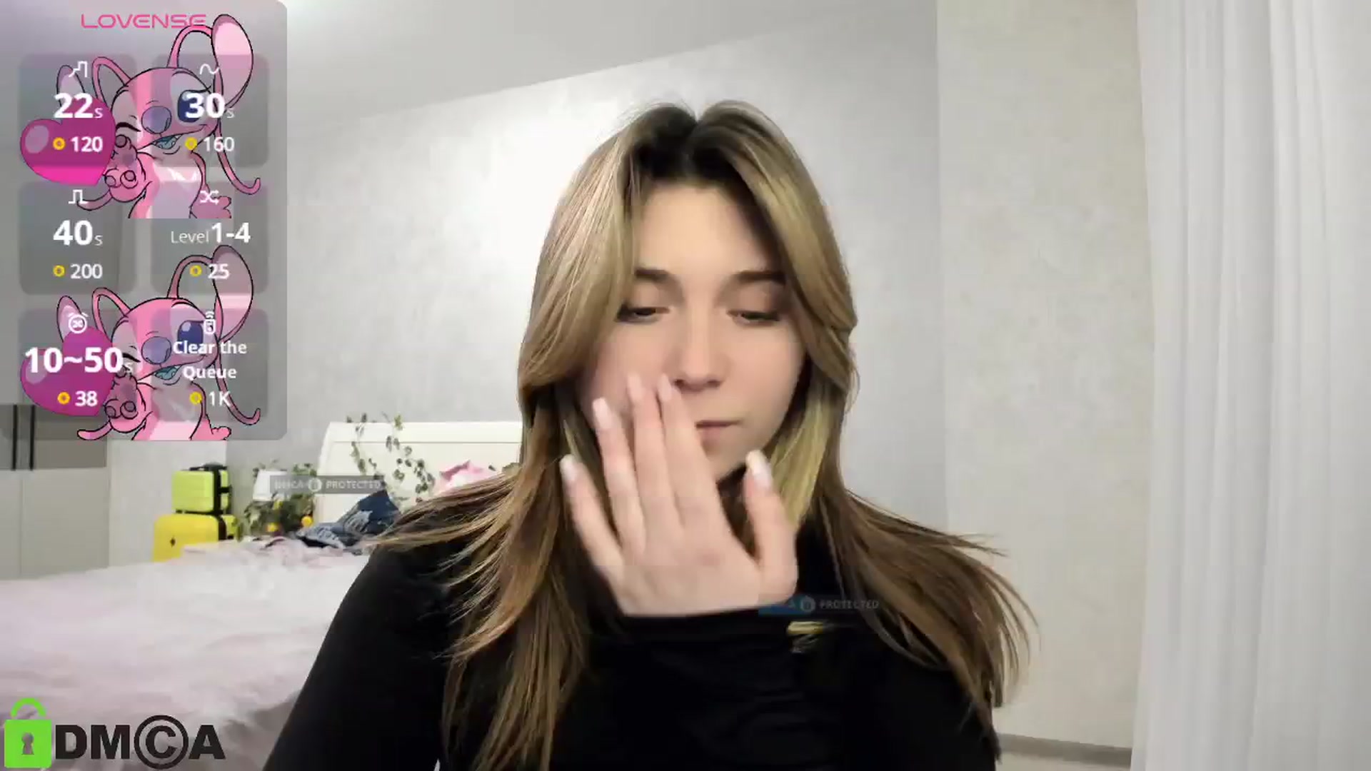 Gallery image thumbnail from MonicaaCute's myfreecams stream on, 01/26/2025, 17:41 image 6 of 20