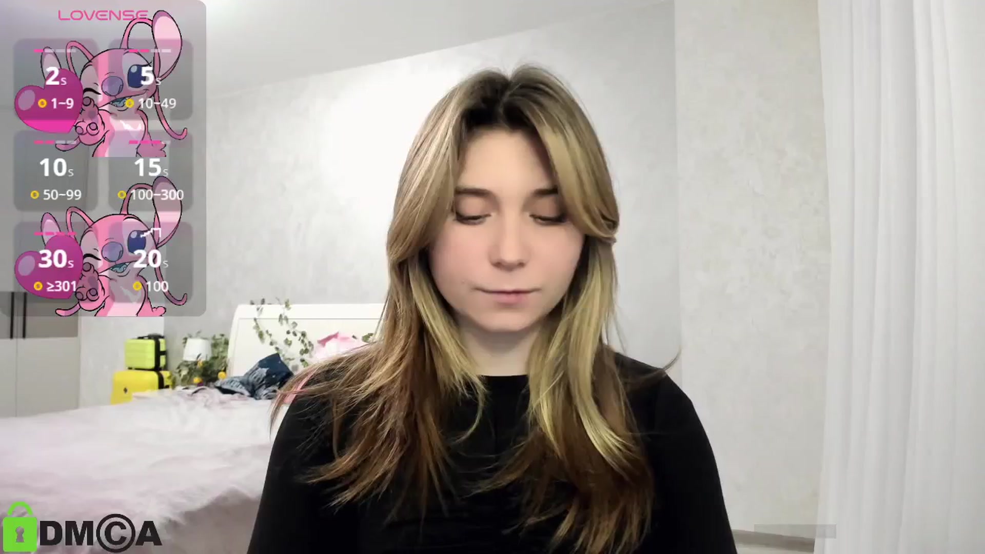 Gallery image thumbnail from MonicaaCute's myfreecams stream on, 01/26/2025, 17:41 image 14 of 20