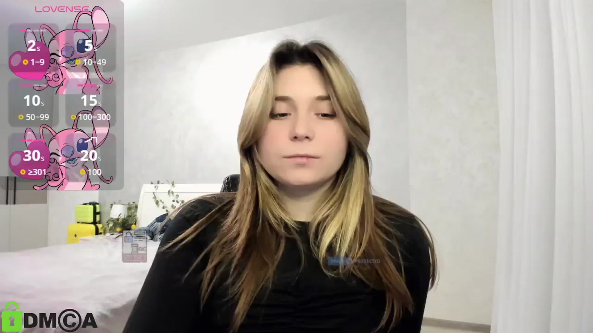 Gallery image thumbnail from MonicaaCute's myfreecams stream on, 01/26/2025, 19:02 image 11 of 20