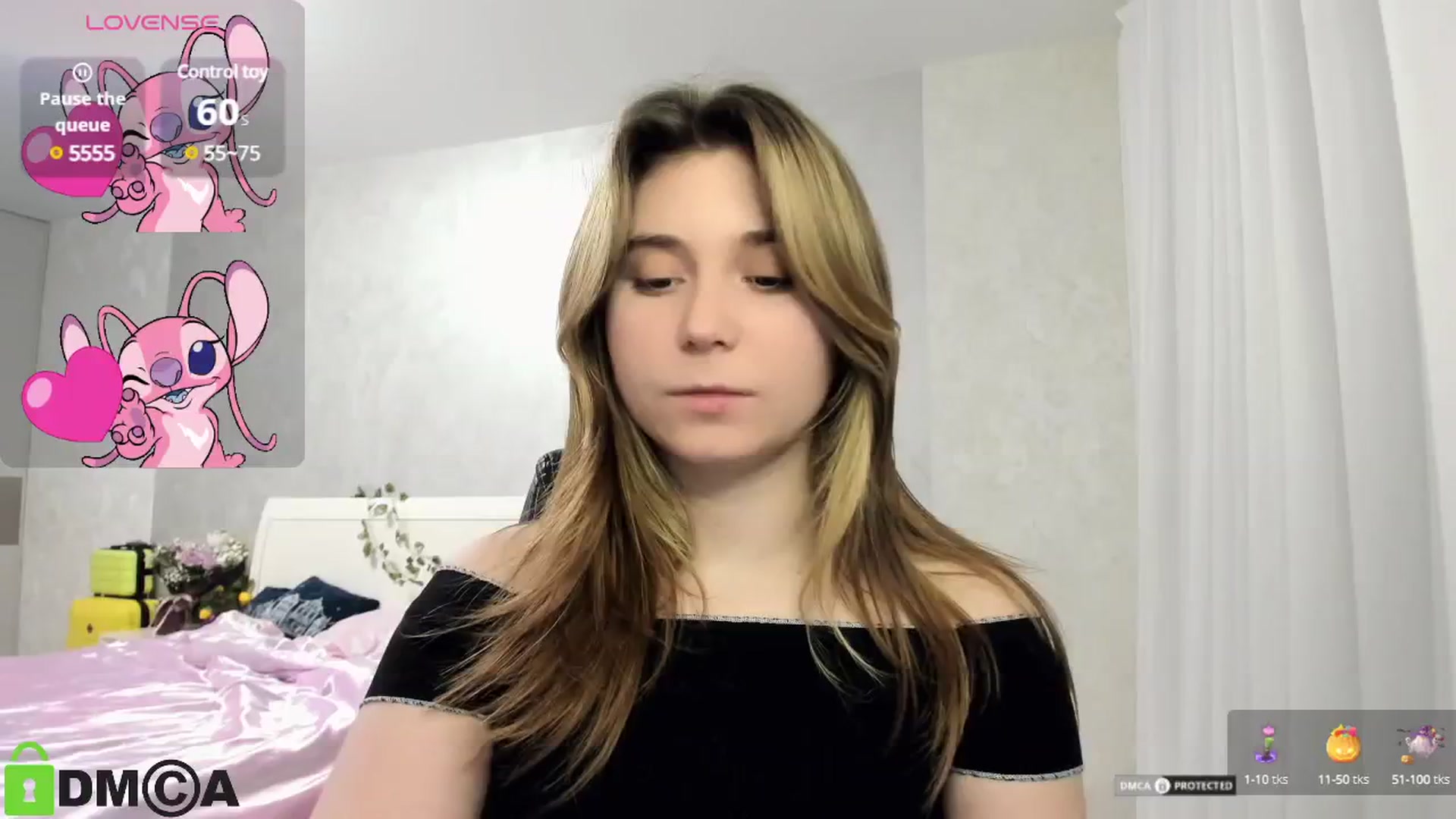 Gallery image thumbnail from MonicaaCute's myfreecams stream on, 01/31/2025, 19:19 image 11 of 20