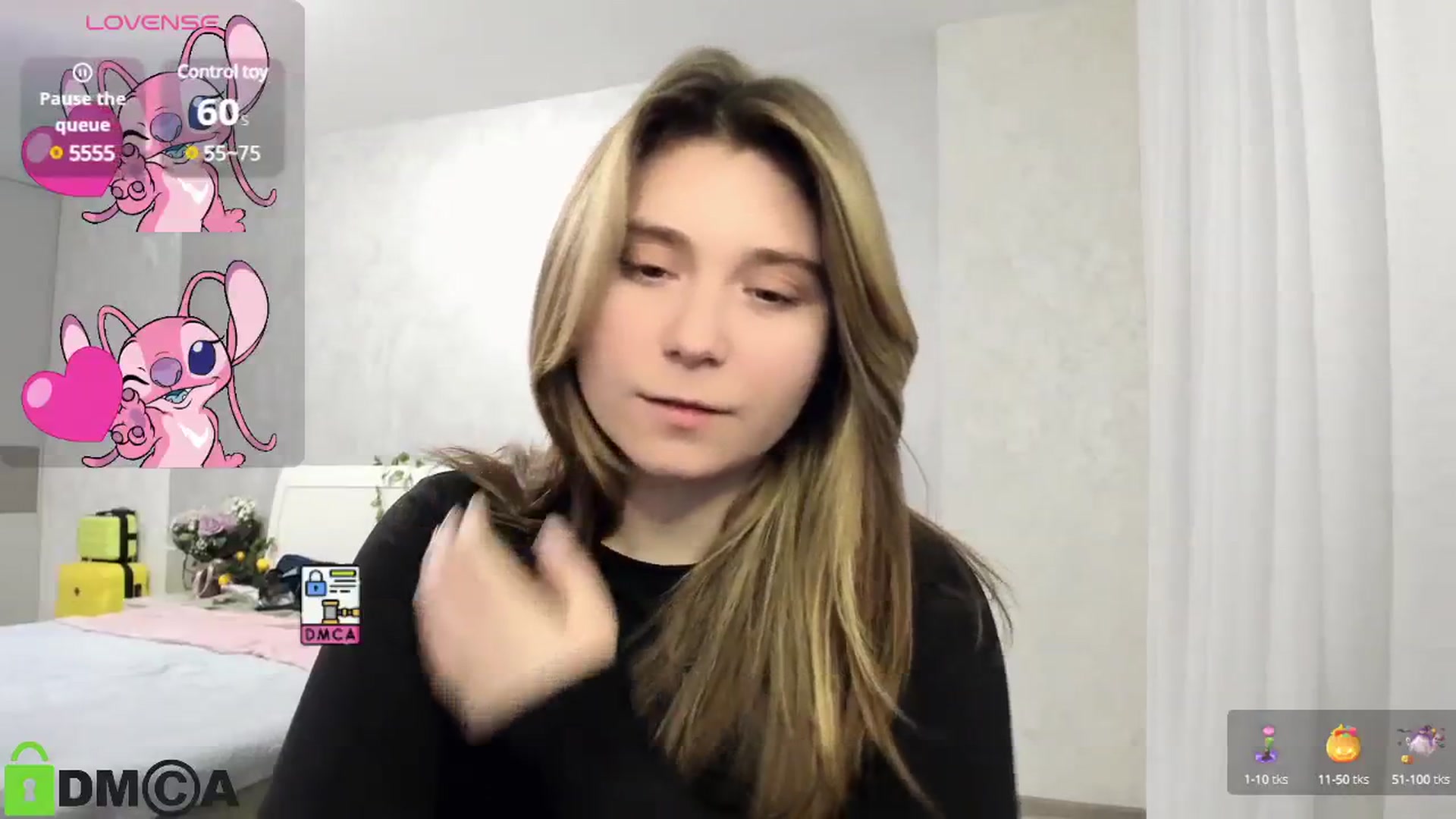 Gallery image thumbnail from MonicaaCute's myfreecams stream on, 02/02/2025, 17:25 image 9 of 20