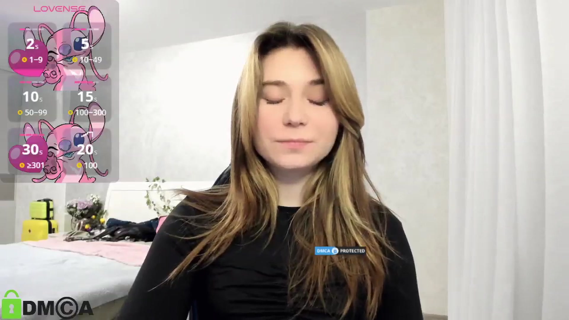 Gallery image thumbnail from MonicaaCute's myfreecams stream on, 02/02/2025, 17:25 image 18 of 20
