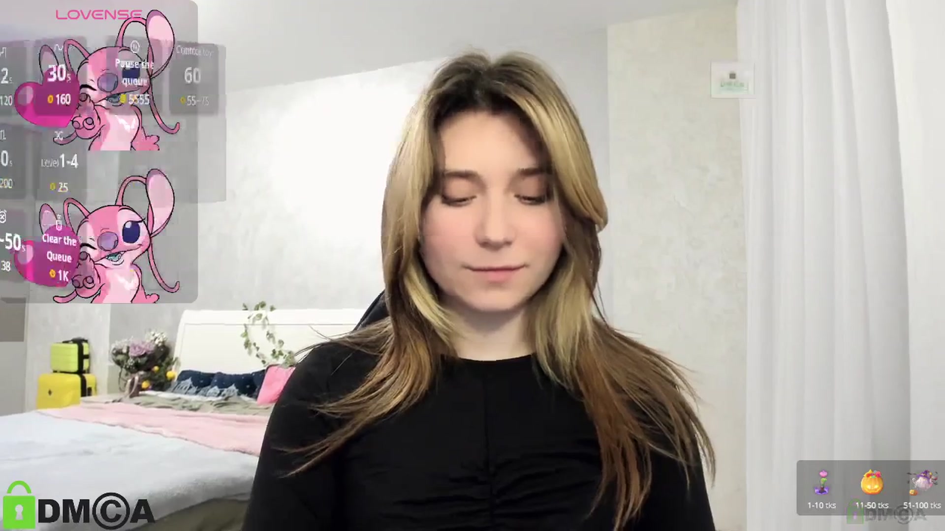 Gallery image thumbnail from MonicaaCute's myfreecams stream on, 02/02/2025, 19:36 image 17 of 20