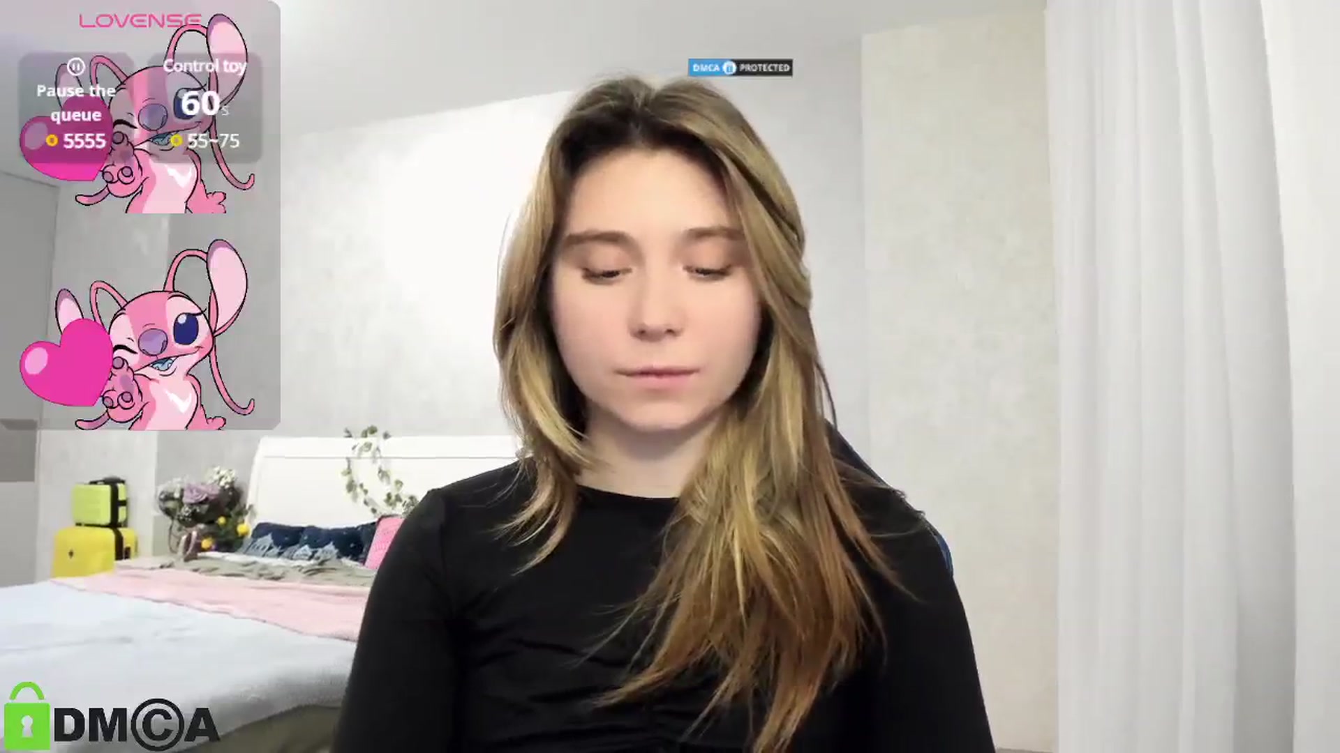 Gallery image thumbnail from MonicaaCute's myfreecams stream on, 02/02/2025, 19:36 image 16 of 20