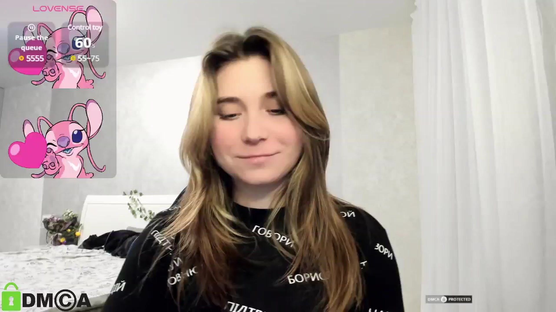 Gallery image thumbnail from MonicaaCute's myfreecams stream on, 02/11/2025, 19:03 image 16 of 20