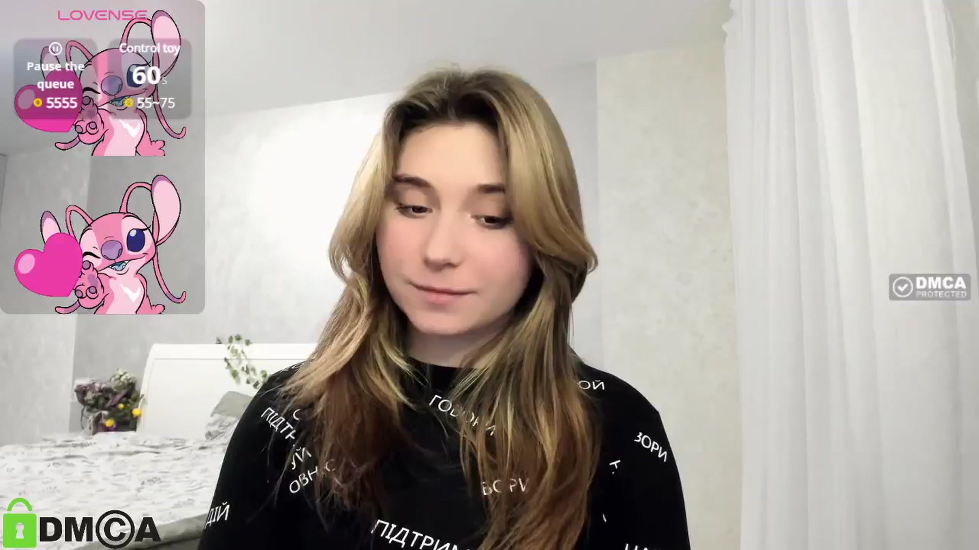 Gallery image thumbnail from MonicaaCute's myfreecams stream on, 02/11/2025, 19:03 image 17 of 20