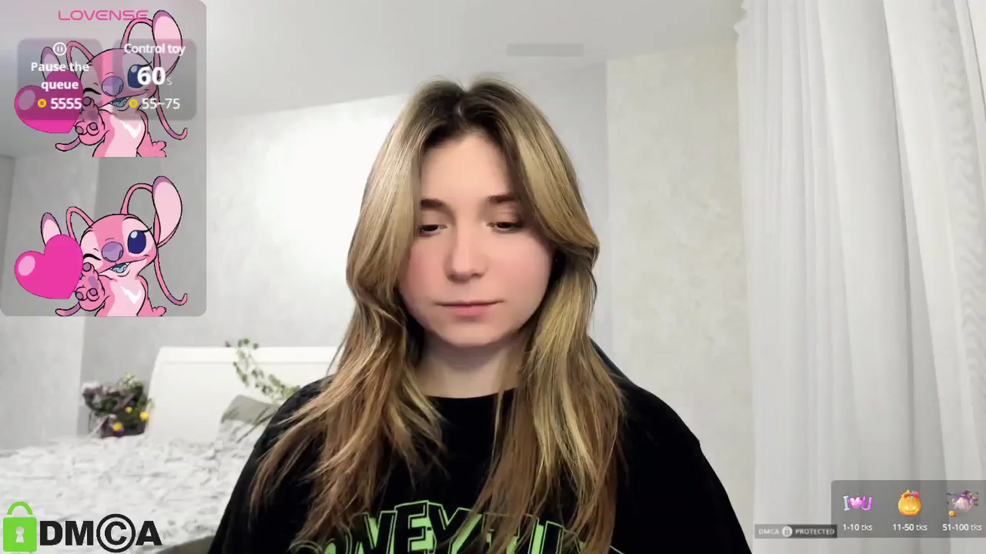 Gallery image thumbnail from MonicaaCute's myfreecams stream on, 02/15/2025, 17:25 image 18 of 20