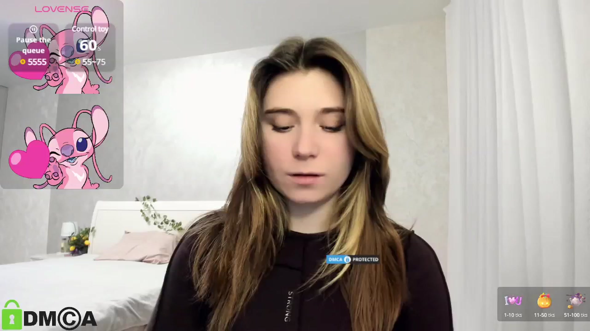 Gallery image thumbnail from MonicaaCute's myfreecams stream on, 02/17/2025, 18:13 image 7 of 20