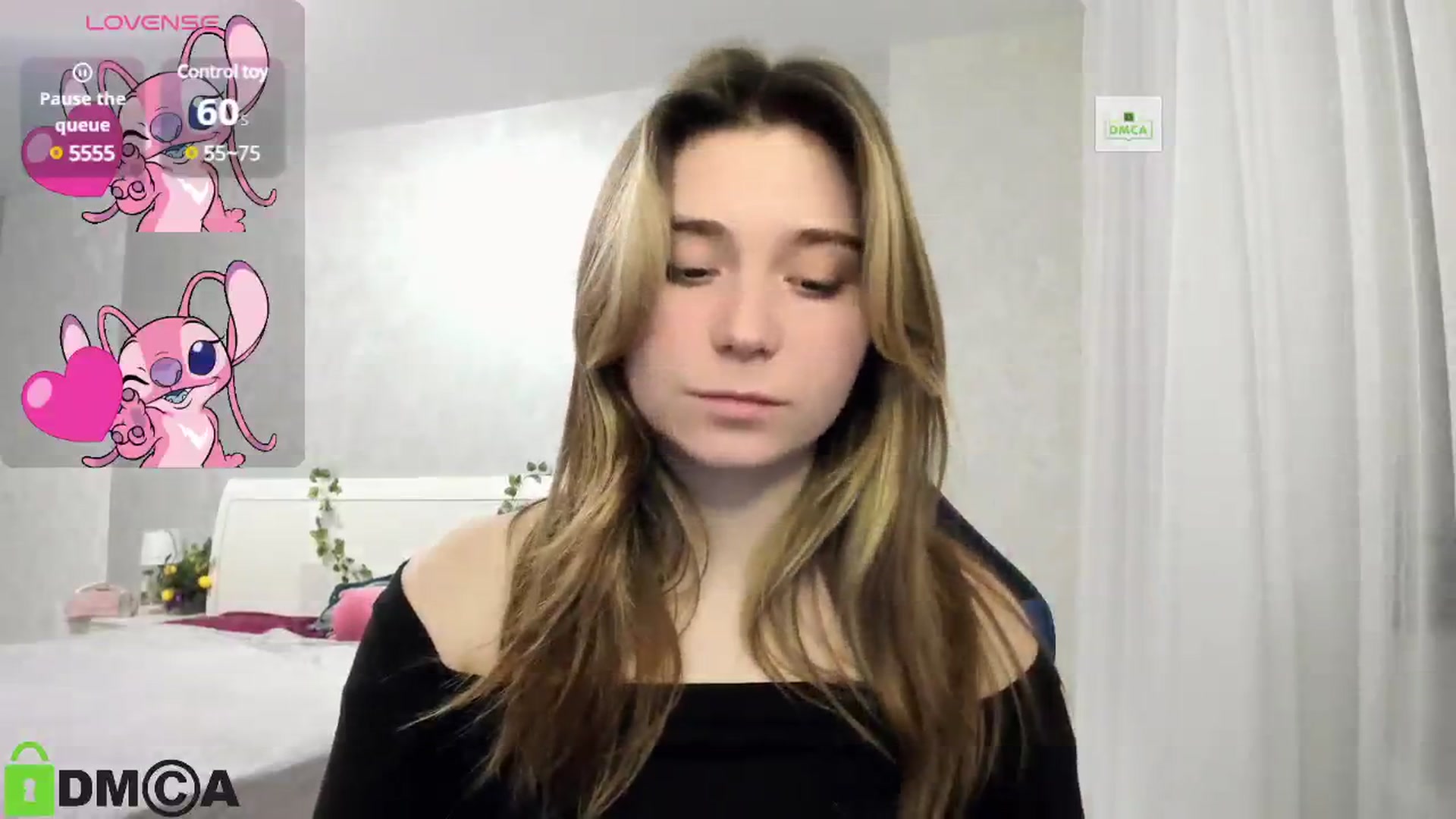 Gallery image thumbnail from MonicaaCute's myfreecams stream on, 02/19/2025, 17:22 image 9 of 20