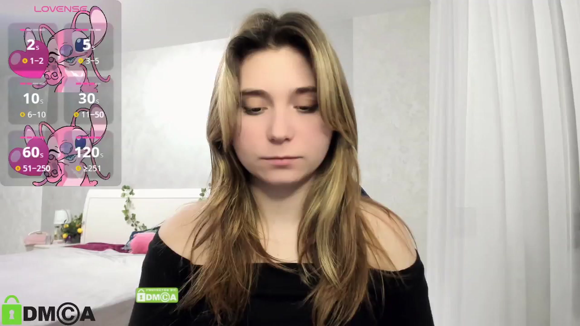 Gallery image thumbnail from MonicaaCute's myfreecams stream on, 02/19/2025, 18:27 image 3 of 20