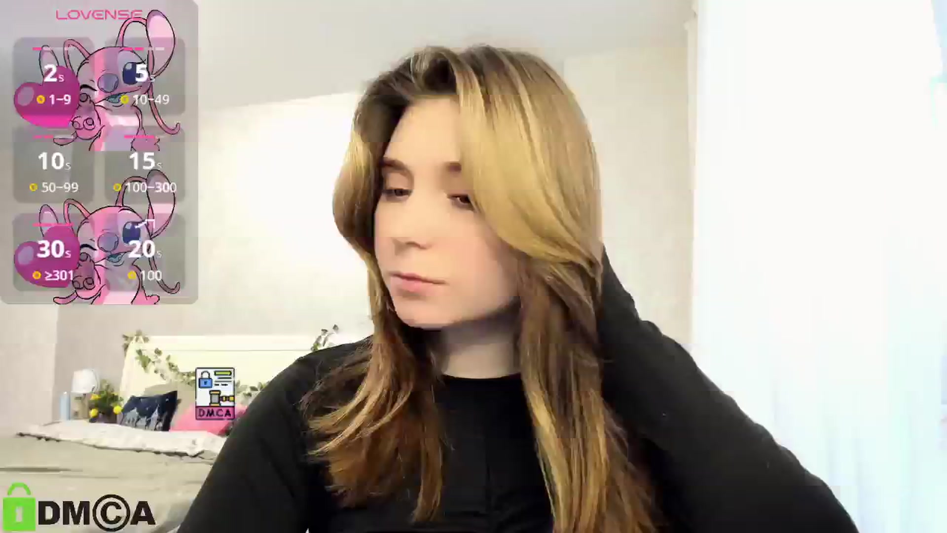 Gallery image thumbnail from MonicaaCute's myfreecams stream on, 03/06/2025, 16:08 image 11 of 20
