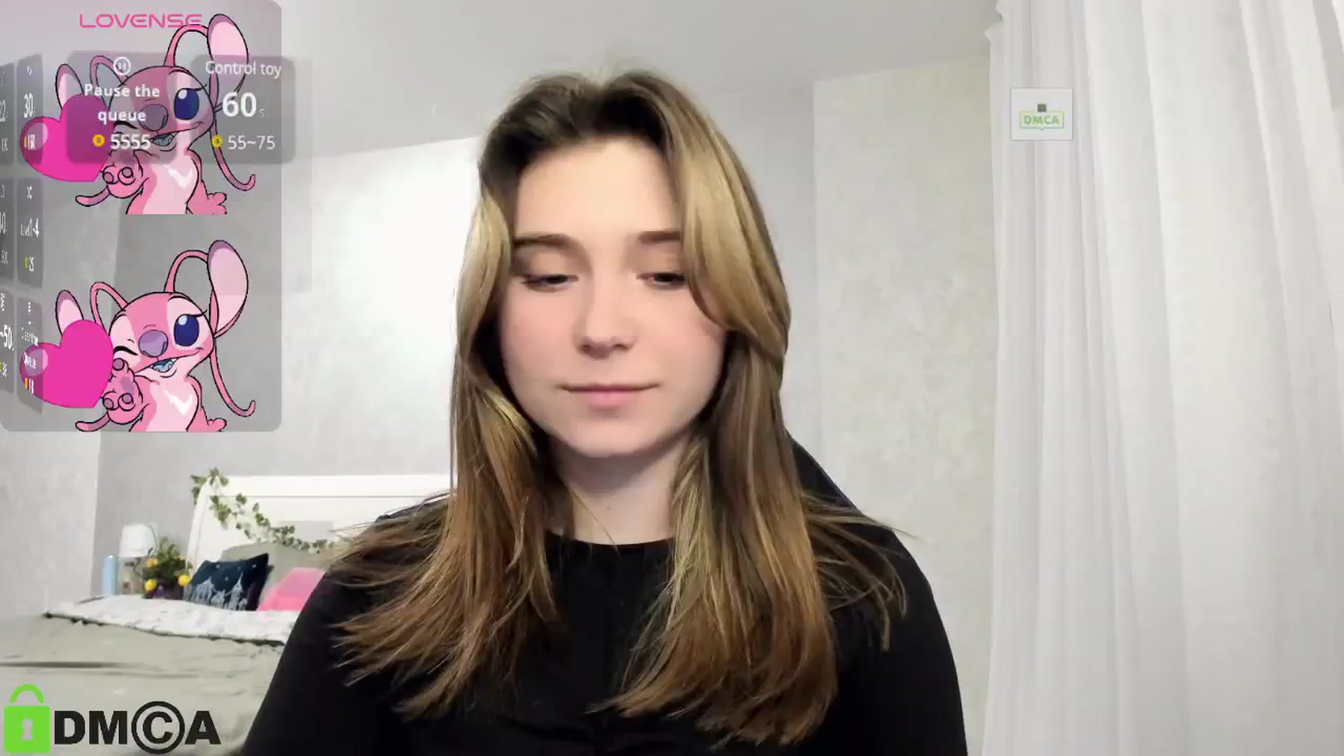 Gallery image thumbnail from MonicaaCute's myfreecams stream on, 03/06/2025, 18:15 image 16 of 20