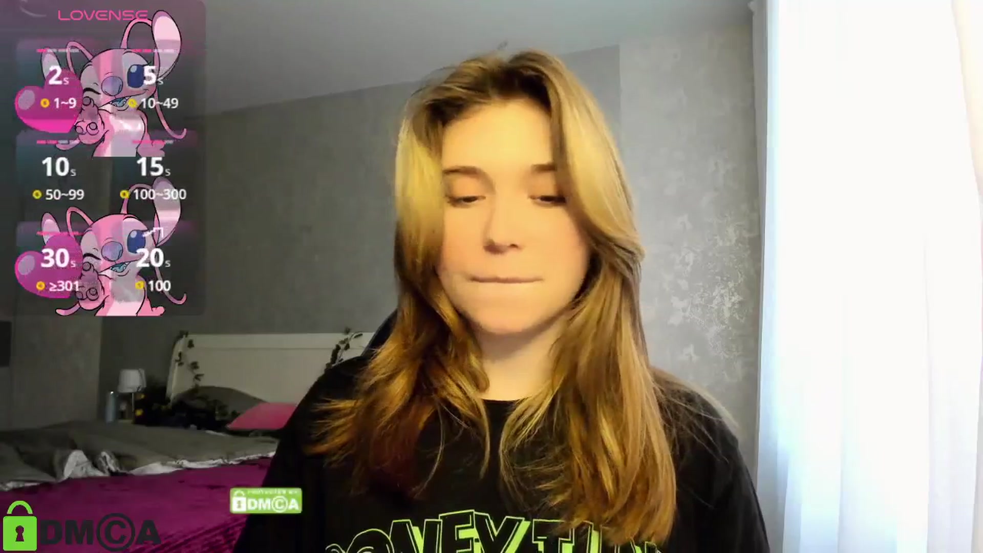Gallery image thumbnail from MonicaaCute's myfreecams stream on, 03/10/2025, 15:36 image 14 of 20