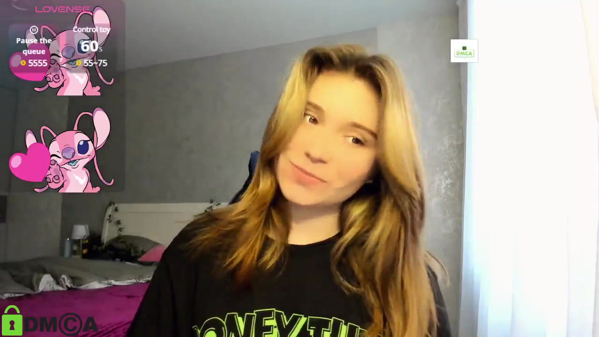 Gallery image thumbnail from MonicaaCute's myfreecams stream on, 03/10/2025, 15:36 image 15 of 20