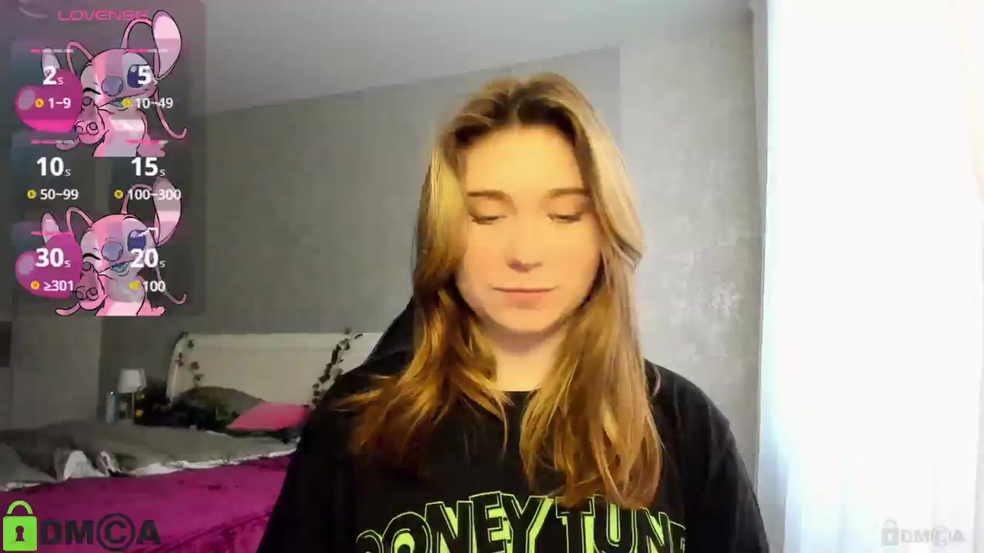 Gallery image thumbnail from MonicaaCute's myfreecams stream on, 03/10/2025, 15:36 image 9 of 20