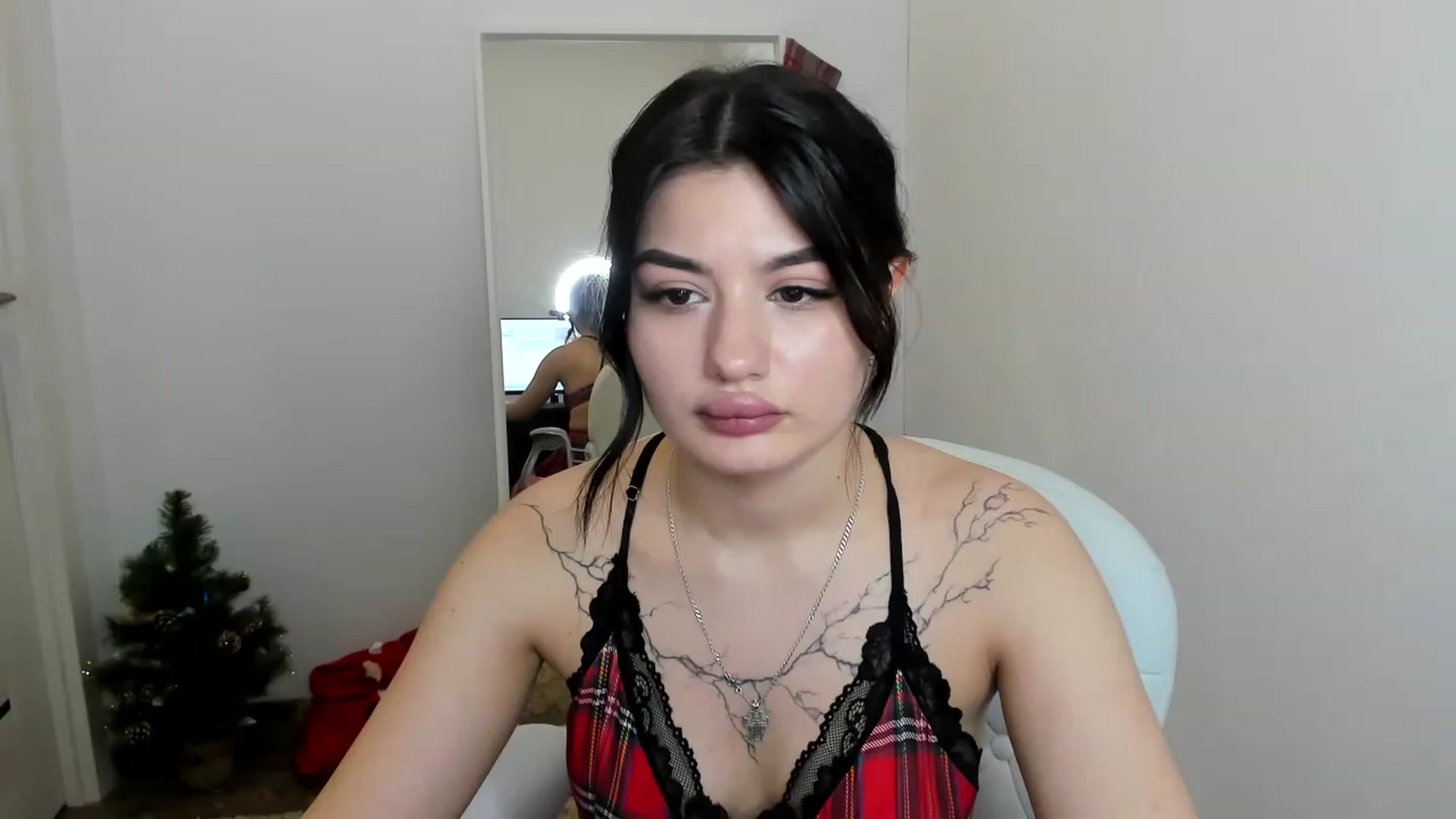 Gallery image thumbnail from MonicaaX's myfreecams stream on, 01/08/2023, 07:54 image 10 of 20