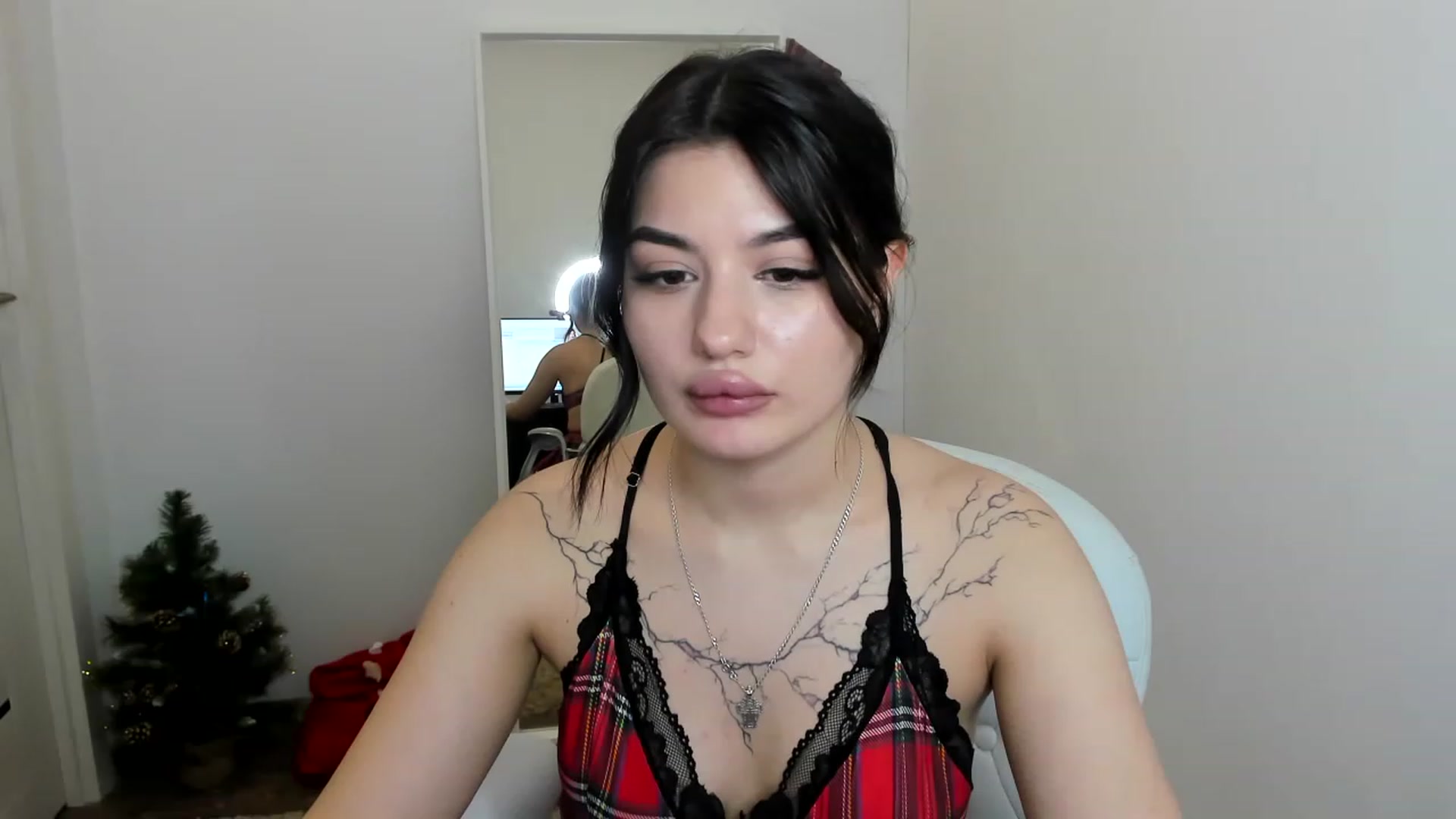 Gallery image thumbnail from MonicaaX's myfreecams stream on, 01/08/2023, 07:54 image 9 of 20