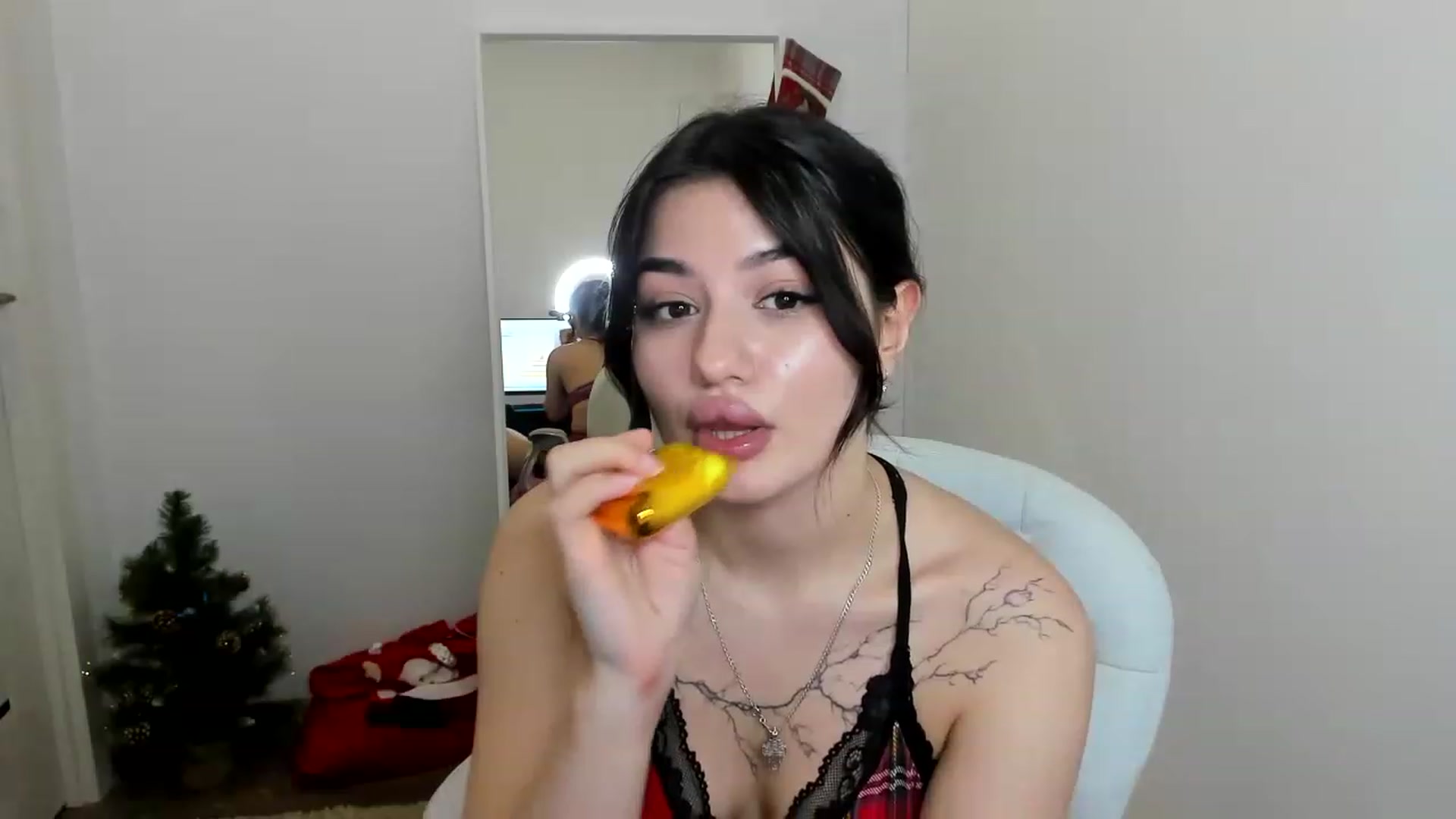 Gallery image thumbnail from MonicaaX's myfreecams stream on, 01/08/2023, 07:54 image 20 of 20