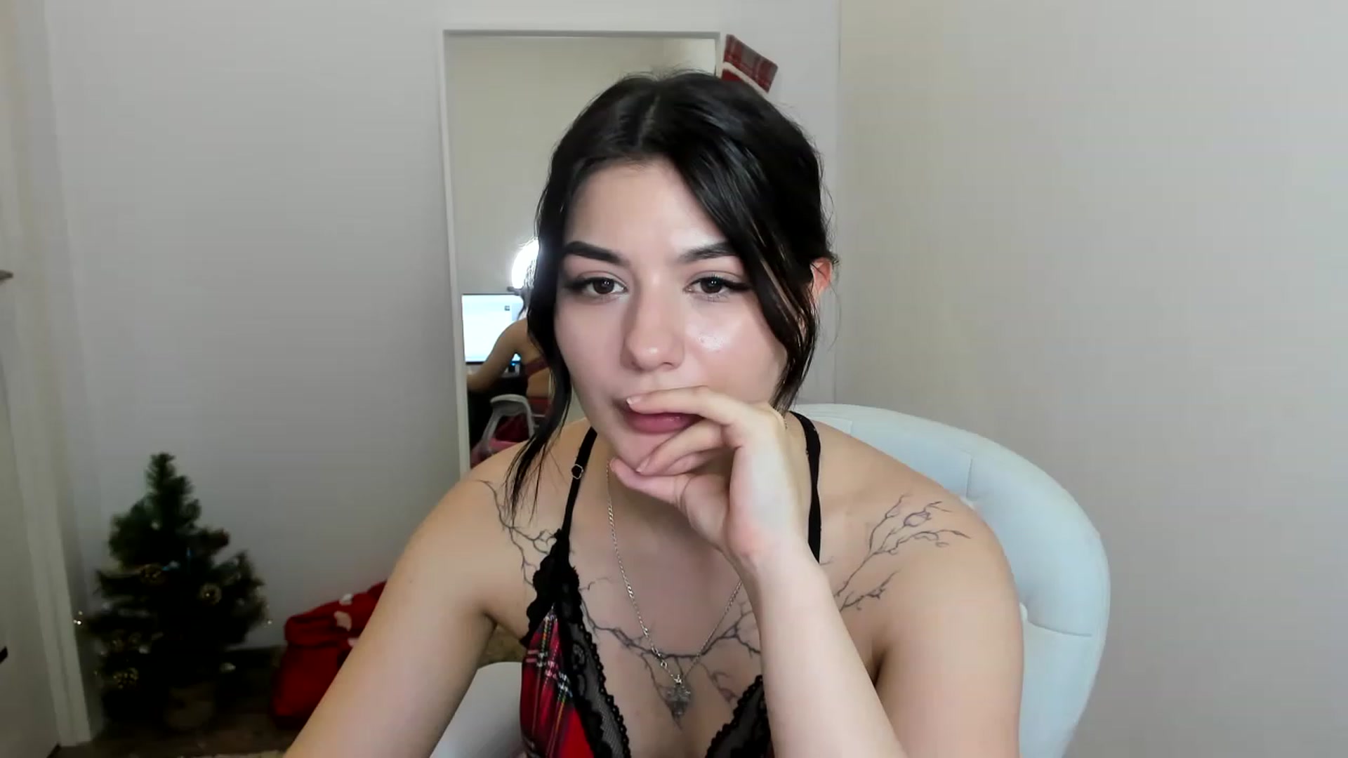 Gallery image thumbnail from MonicaaX's myfreecams stream on, 01/08/2023, 07:54 image 11 of 20