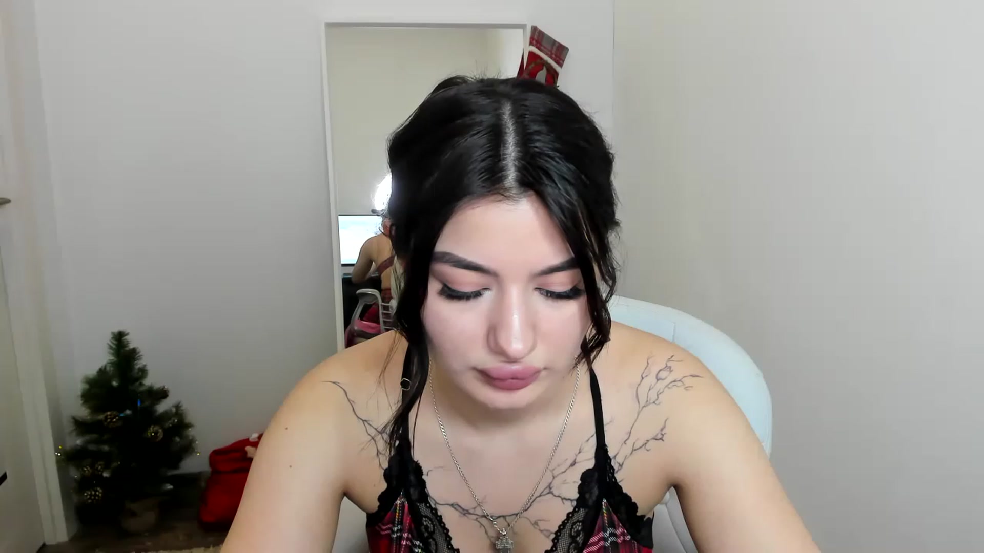 Gallery image thumbnail from MonicaaX's myfreecams stream on, 01/08/2023, 07:54 image 4 of 20