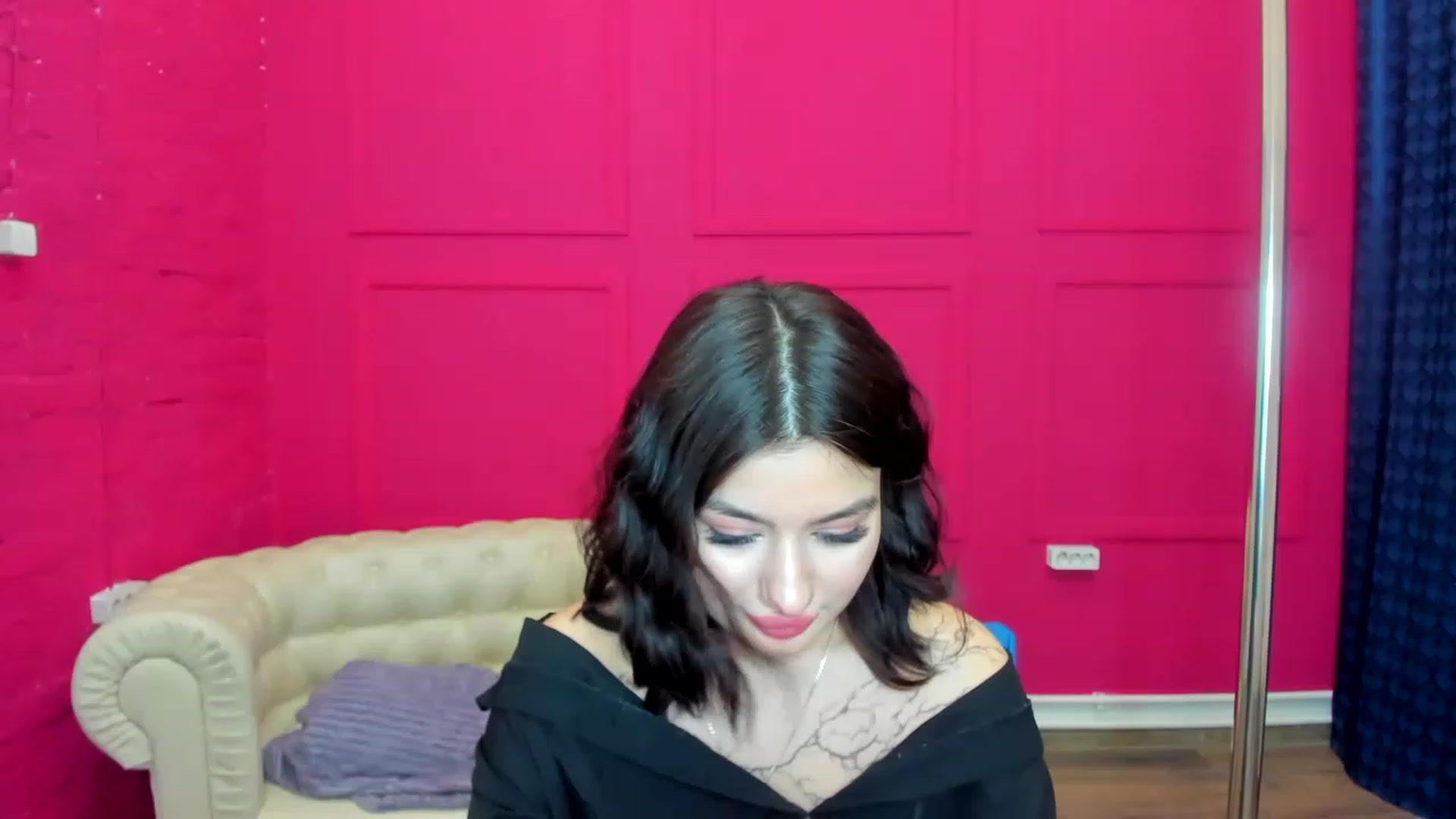 Gallery image thumbnail from MonicaaX's myfreecams stream on, 01/23/2023, 05:41 image 11 of 20