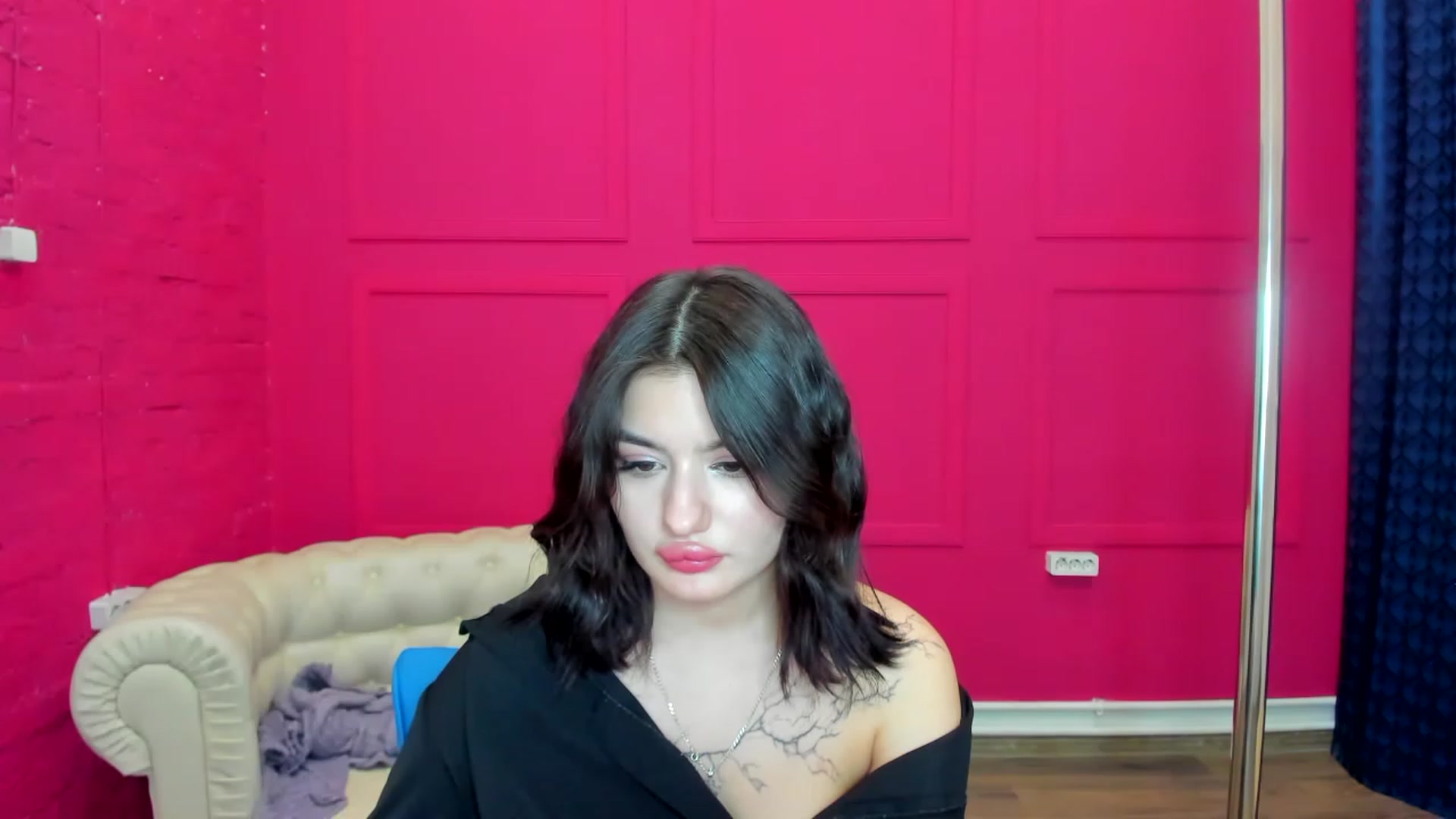 Gallery image thumbnail from MonicaaX's myfreecams stream on, 01/23/2023, 07:40 image 17 of 20