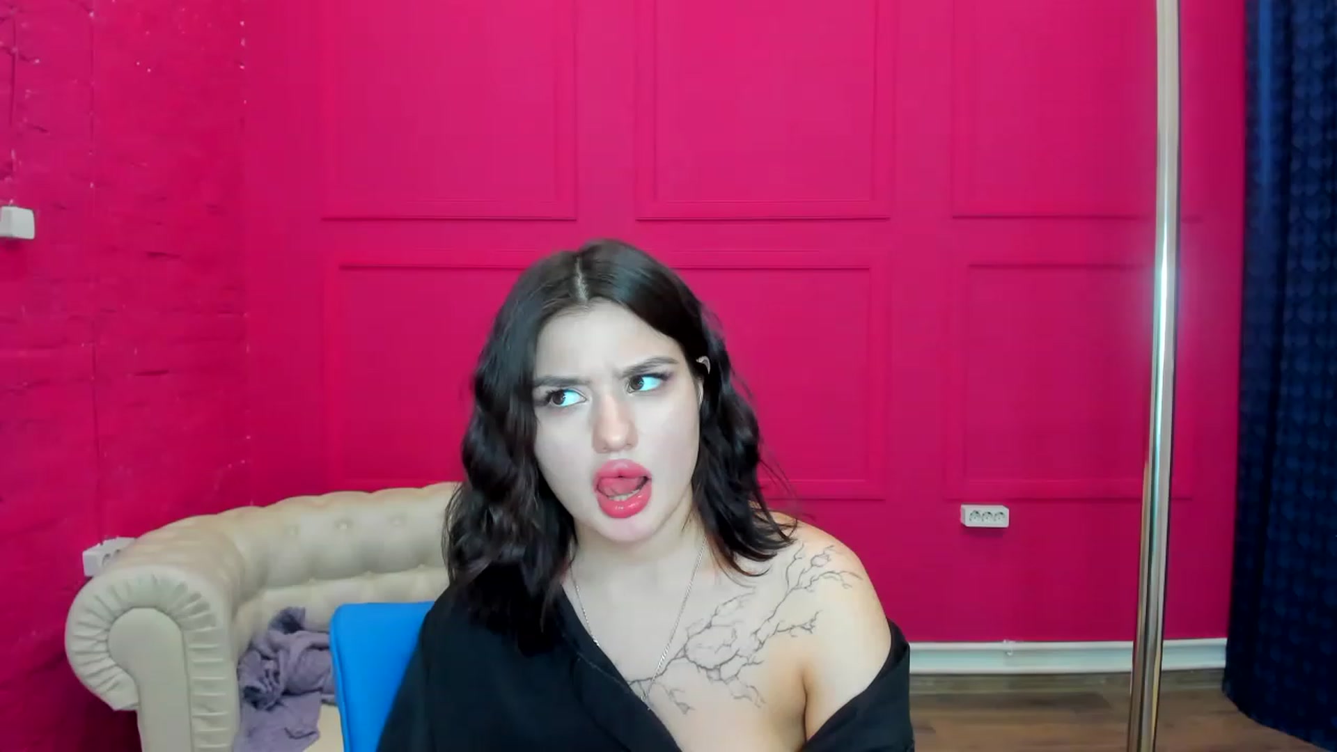 Gallery image thumbnail from MonicaaX's myfreecams stream on, 01/23/2023, 07:40 image 10 of 20
