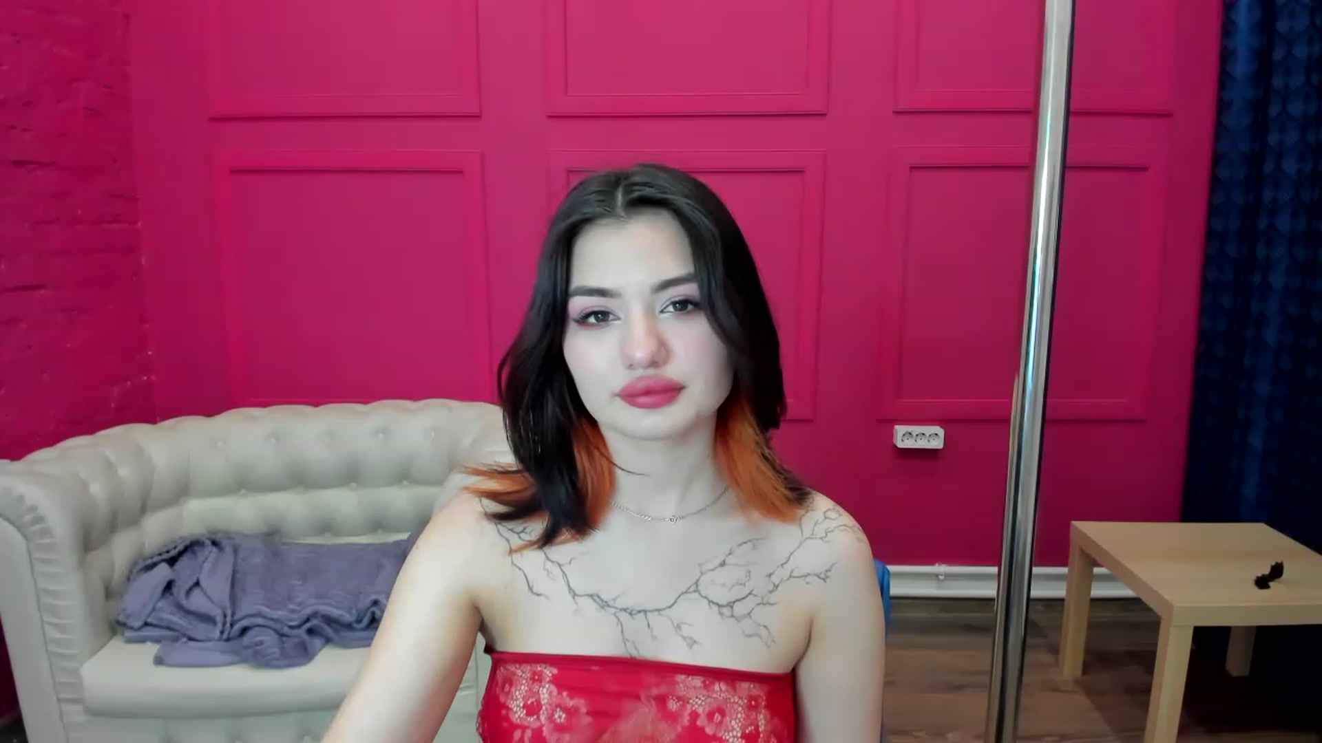 Gallery image thumbnail from MonicaaX's myfreecams stream on, 02/02/2023, 02:22 image 18 of 20