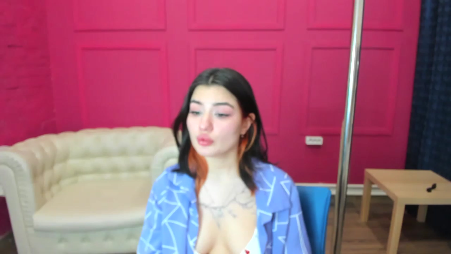 Gallery image thumbnail from MonicaaX's myfreecams stream on, 02/02/2023, 14:18 image 10 of 20