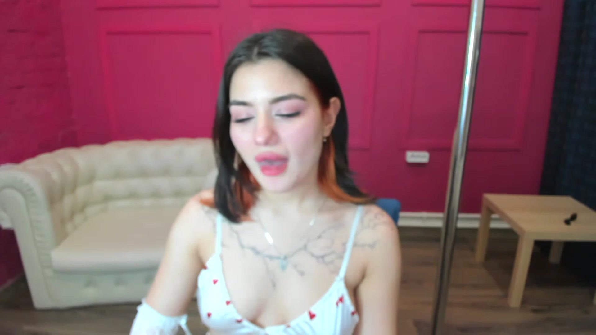 Gallery image thumbnail from MonicaaX's myfreecams stream on, 02/02/2023, 14:42 image 19 of 20