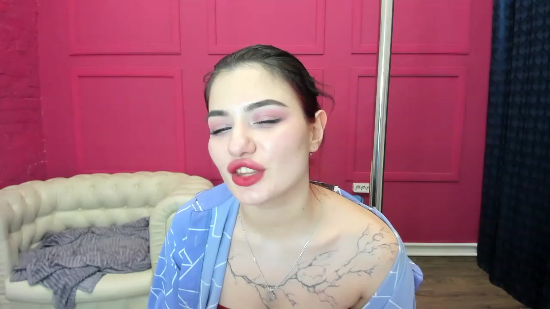 Gallery image thumbnail from MonicaaX's myfreecams stream on, 02/15/2023, 07:54 image 9 of 20
