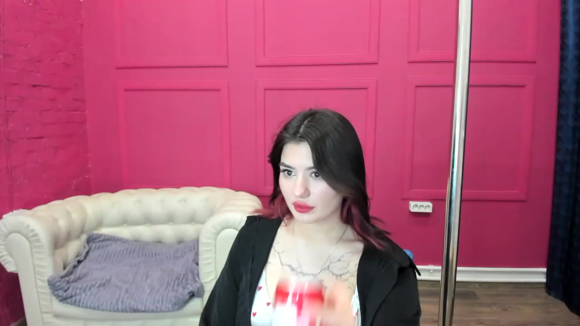 Gallery image thumbnail from MonicaaX's myfreecams stream on, 02/16/2023, 09:09 image 9 of 20