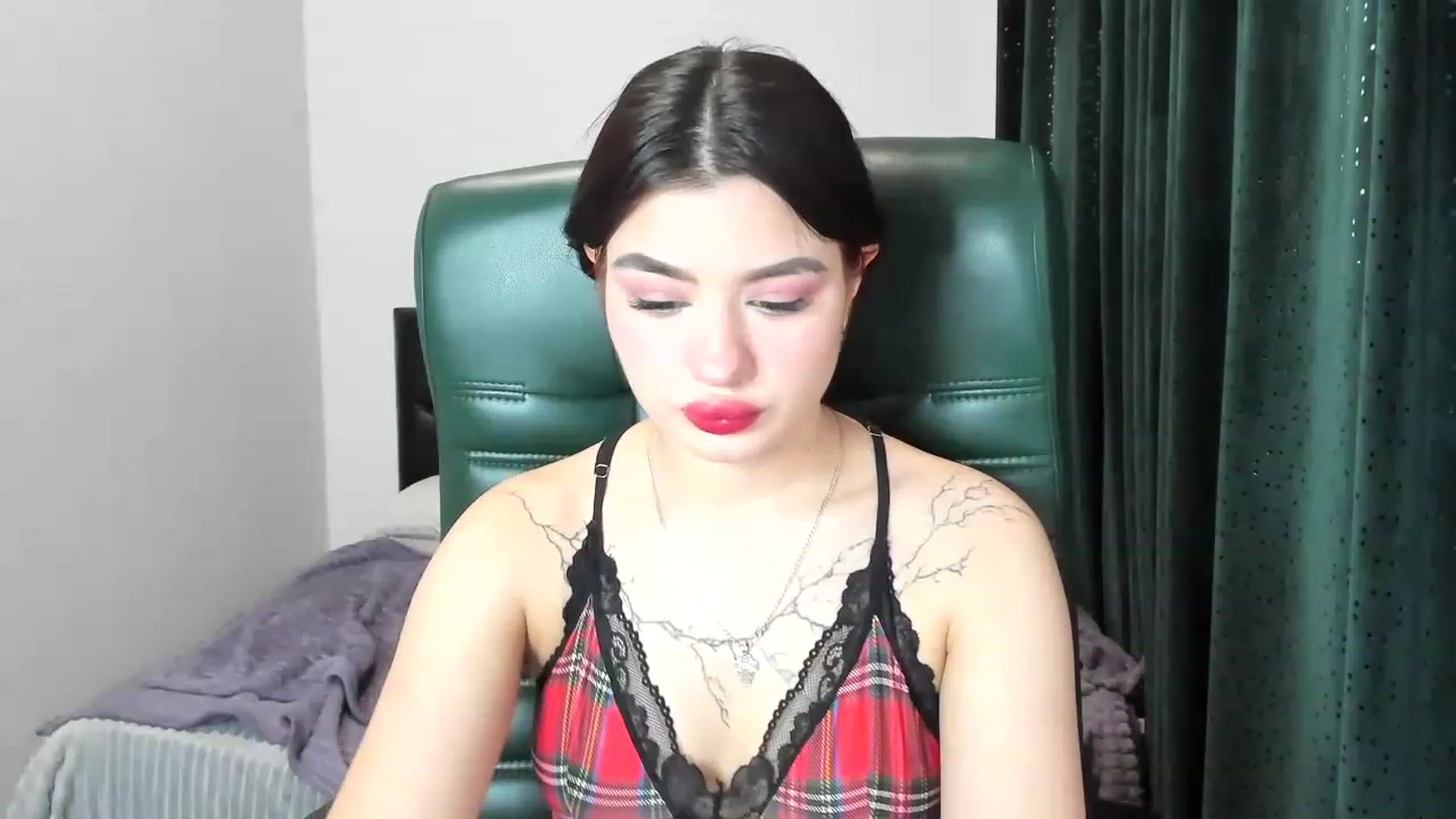 Gallery image thumbnail from MonicaaX's myfreecams stream on, 02/24/2023, 02:59 image 19 of 20