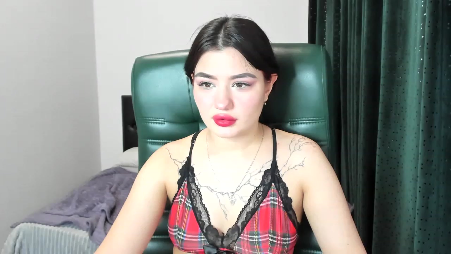 Gallery image thumbnail from MonicaaX's myfreecams stream on, 02/24/2023, 02:59 image 20 of 20