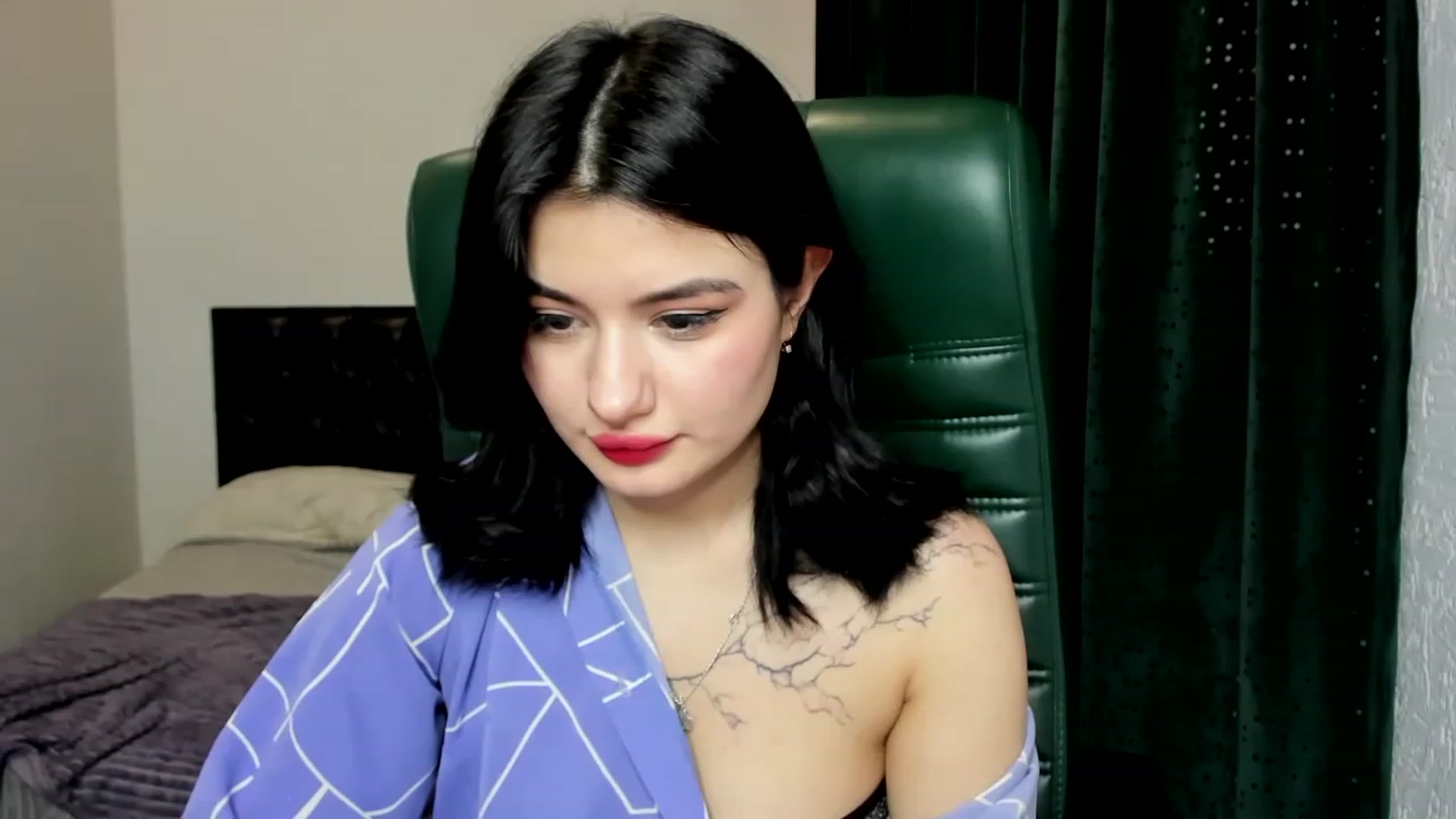 Gallery image thumbnail from MonicaaX's myfreecams stream on, 02/27/2023, 07:20 image 16 of 20