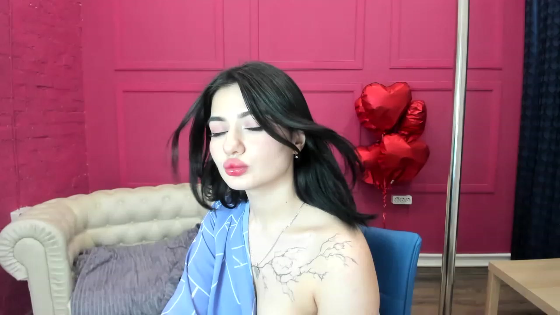 Gallery image thumbnail from MonicaaX's myfreecams stream on, 03/02/2023, 07:56 image 10 of 20