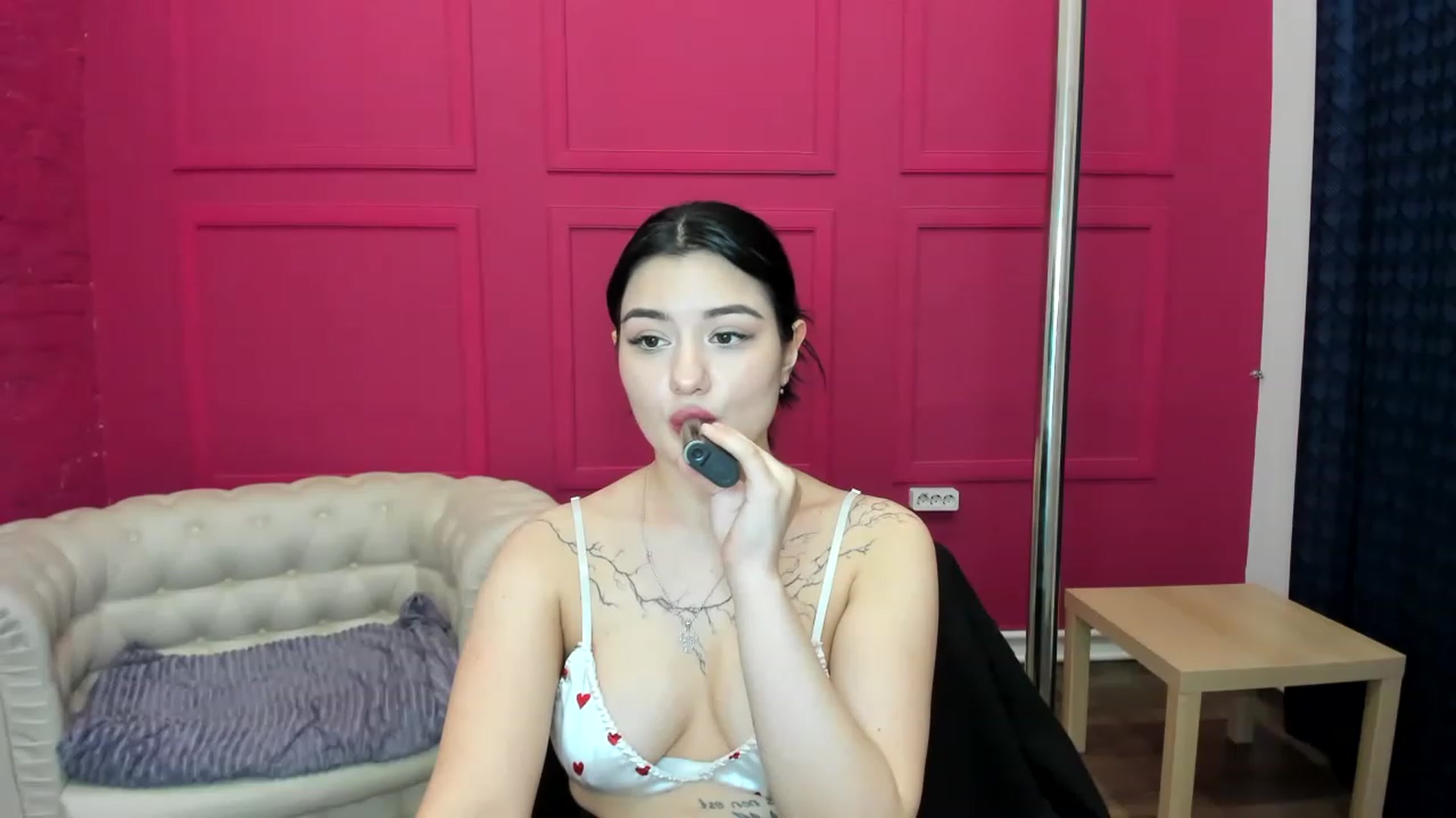 Gallery image thumbnail from MonicaaX's myfreecams stream on, 03/08/2023, 07:56 image 5 of 20