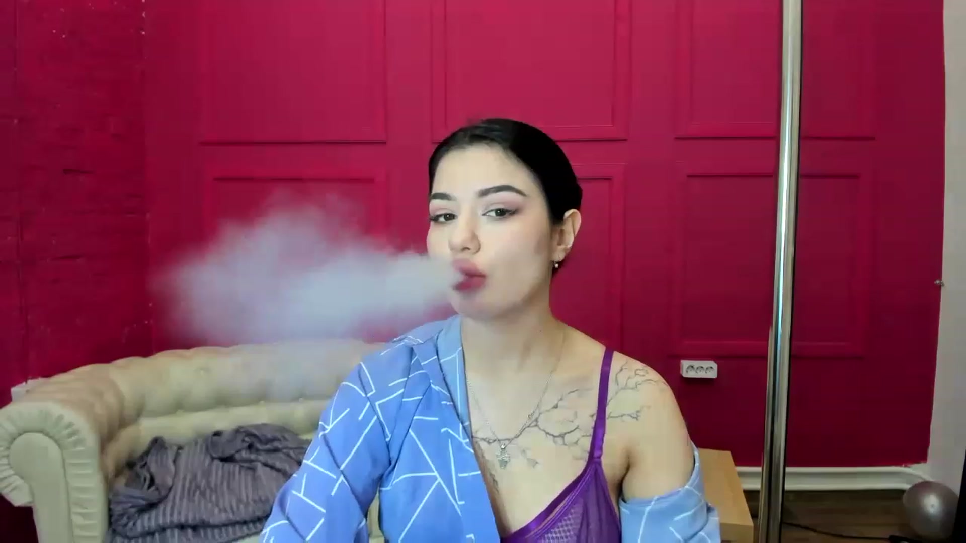 Gallery image thumbnail from MonicaaX's myfreecams stream on, 03/13/2023, 02:48 image 16 of 20