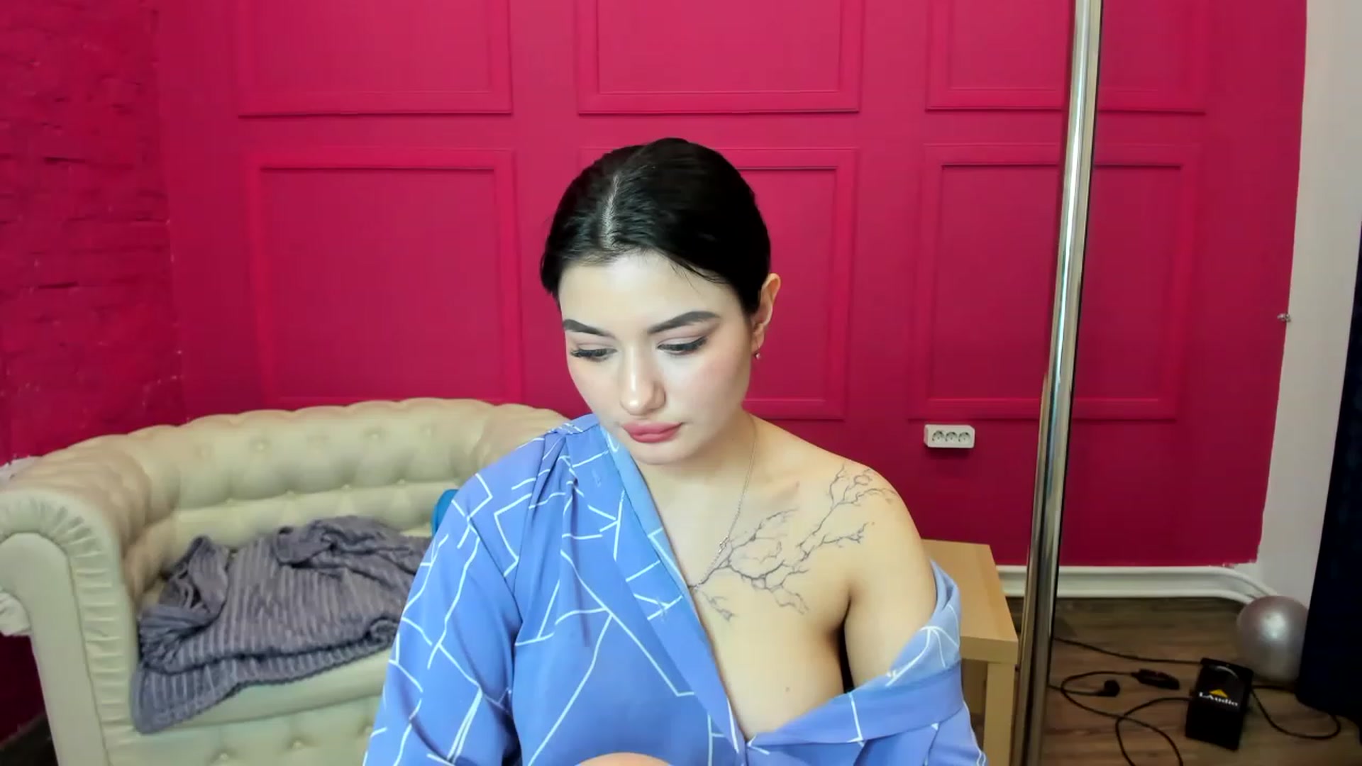 Gallery image thumbnail from MonicaaX's myfreecams stream on, 03/13/2023, 04:52 image 12 of 20