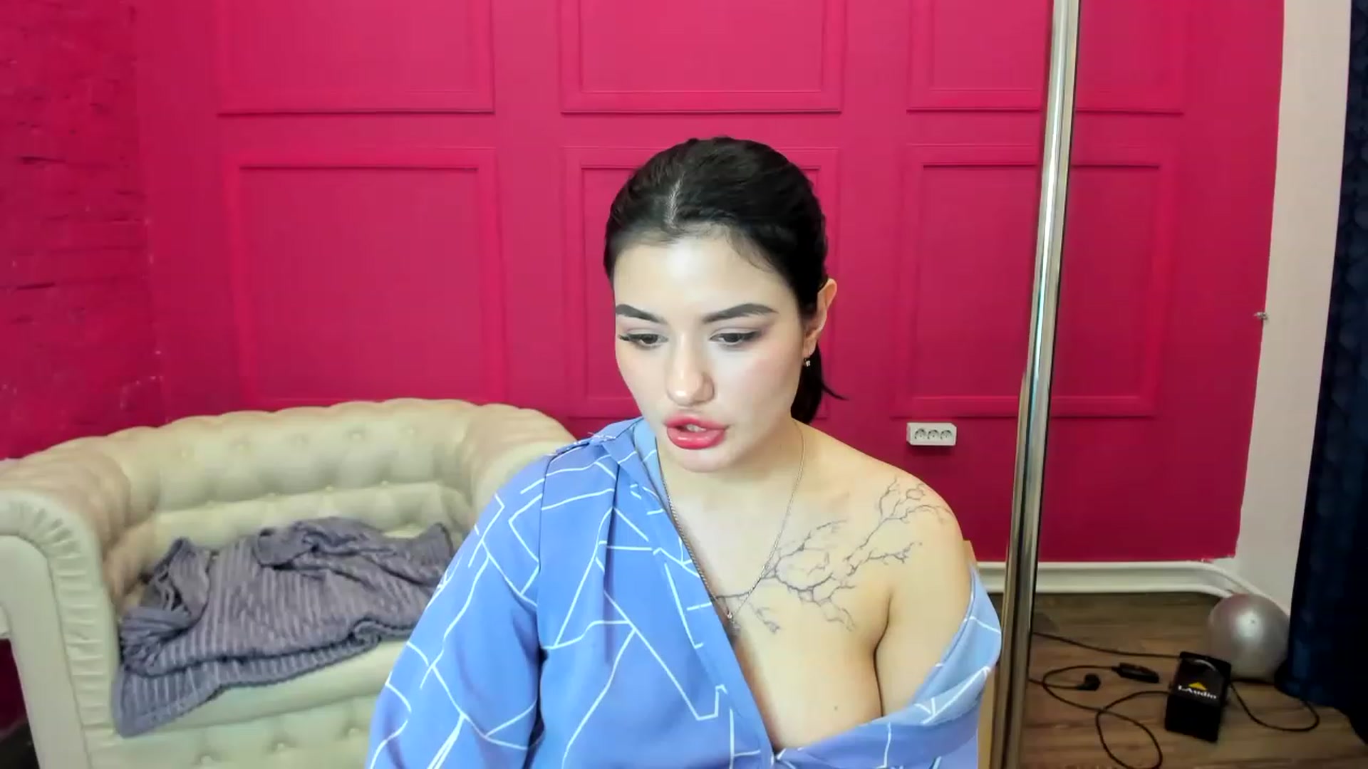 Gallery image thumbnail from MonicaaX's myfreecams stream on, 03/13/2023, 05:26 image 12 of 20